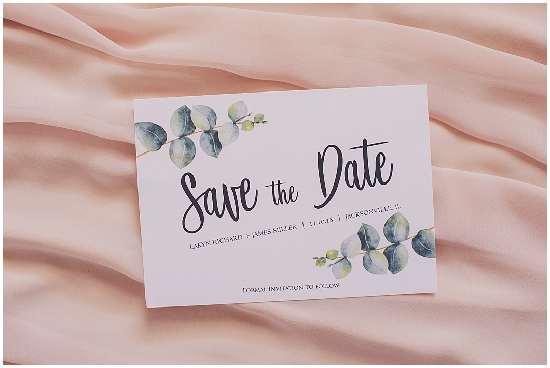 Kara Evans Photographer's advice for sending save the dates before your wedding.