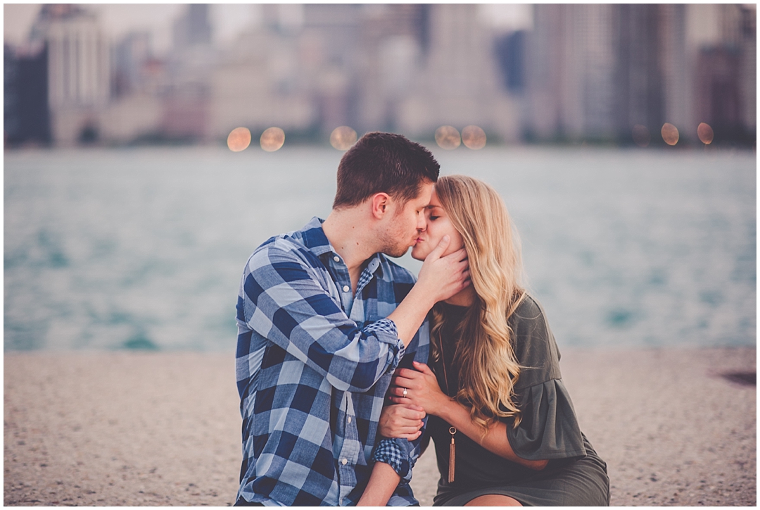 Kara Evans Photographer - Chicagoland Wedding Photographer - September Chicago Engagement Photos - Chicago Skyline Engagement Photos - Lincoln Park Nature Boardwalk Engagement - North Avenue Beach Engagement