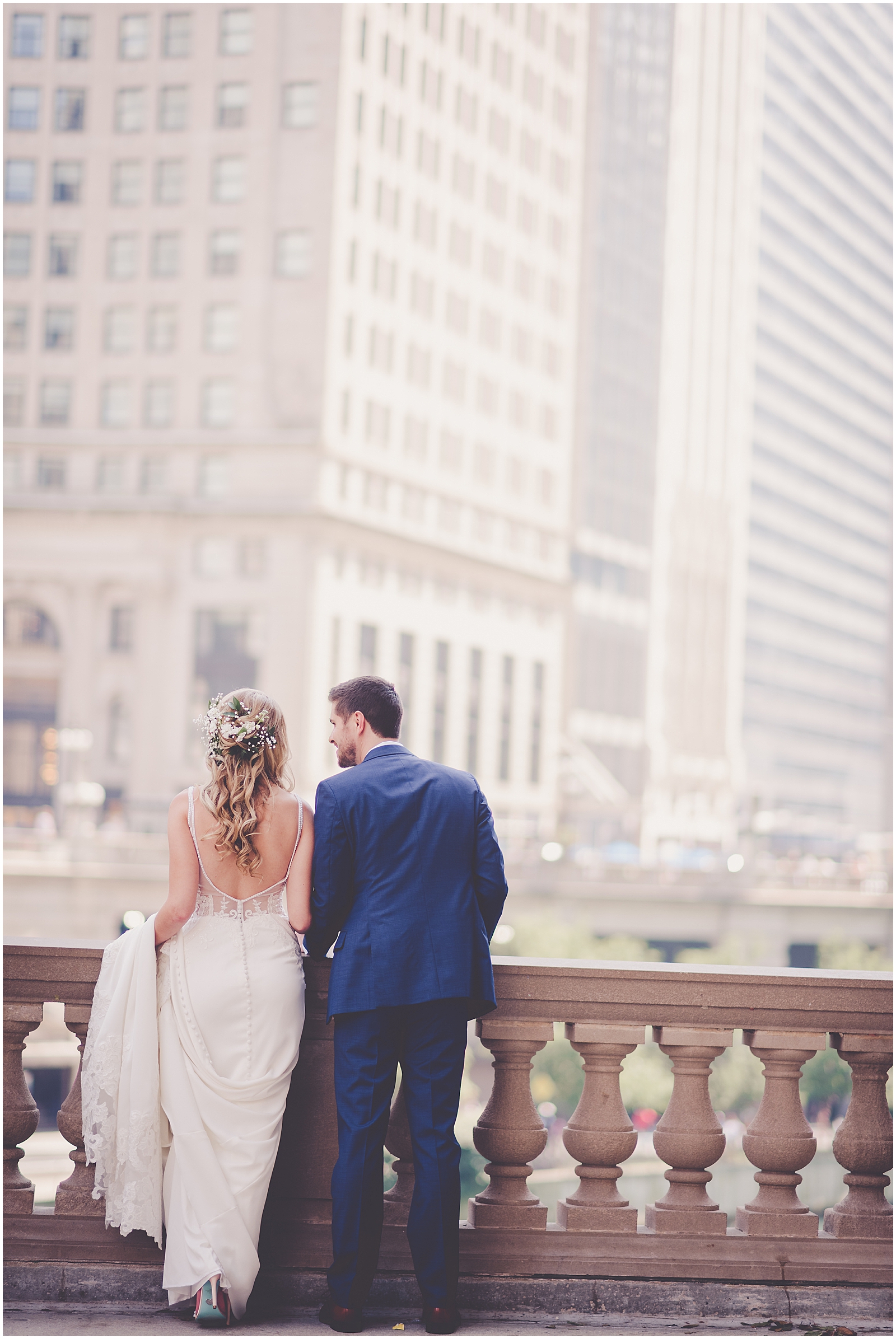 Sarah and Paul's summer InterContinental Chicago and Greenhouse Loft wedding day in Chicago, IL with Chicagoland wedding photographer Kara Evans Photographer.