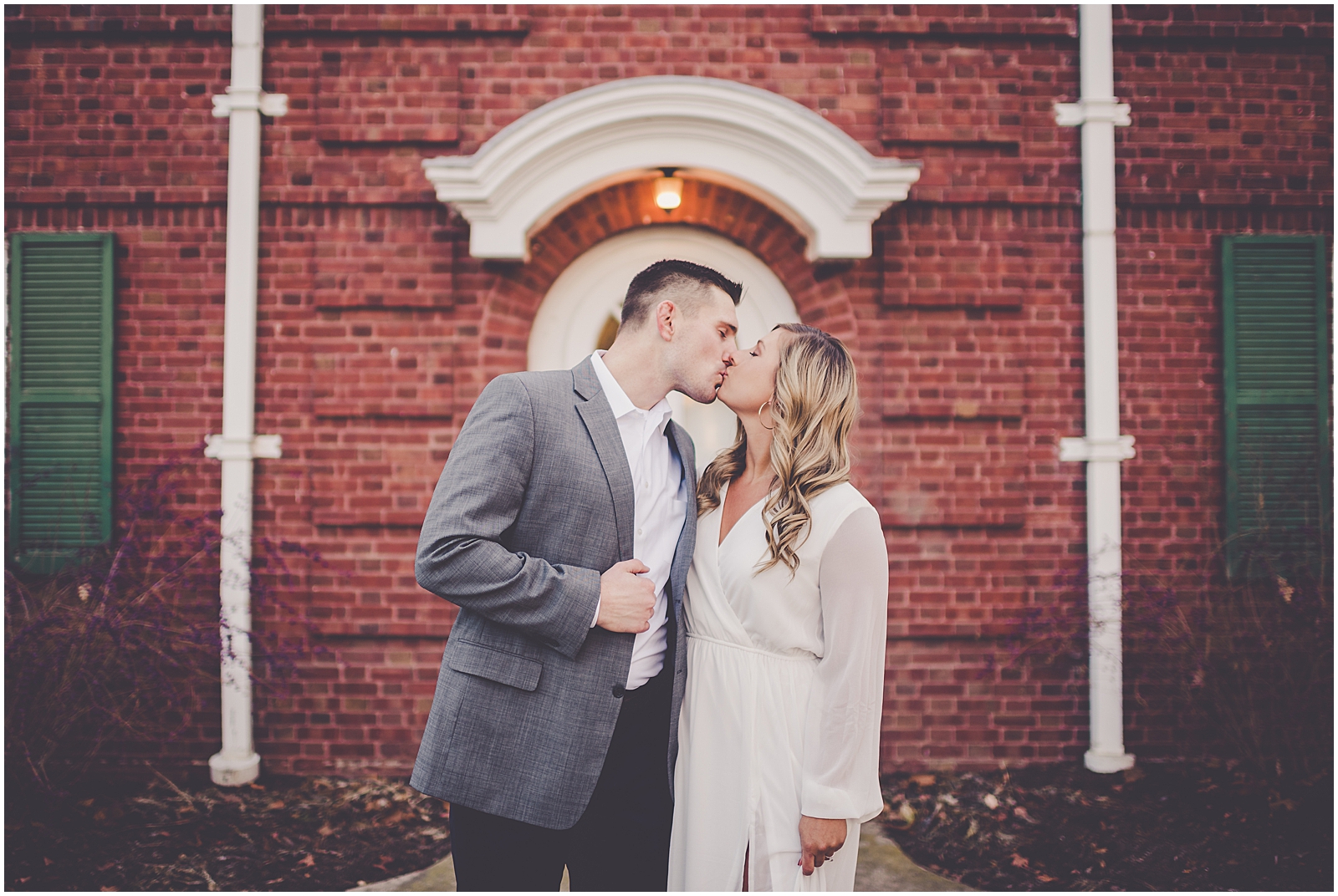 Bree and Hans' December Allerton Park engagement photos in Monticello, IL with Chicagoland wedding photographer Kara Evans Photographer.