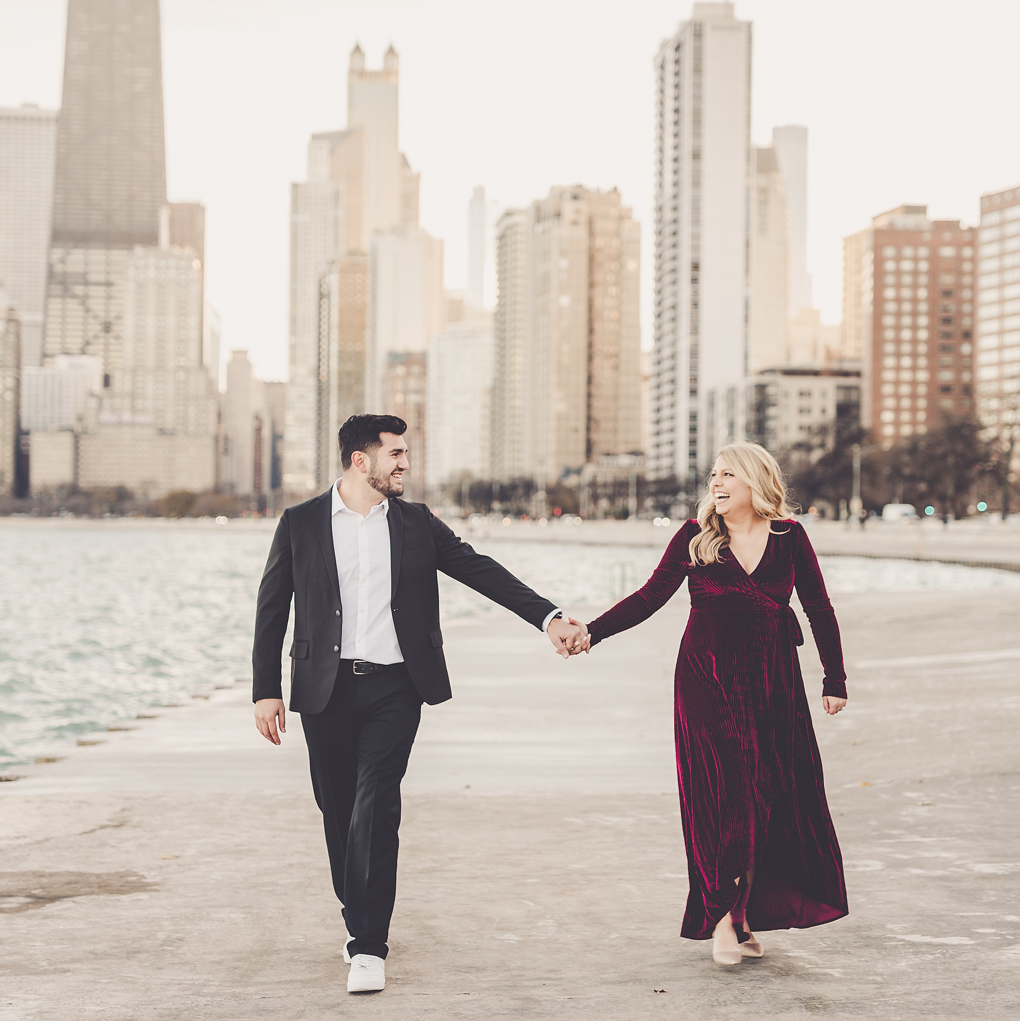 Andrea and Chris's Lincoln Park and North Avenue Beach engagement in Chicago, Illinois with Chicagoland photographer Kara Evans Photographer.