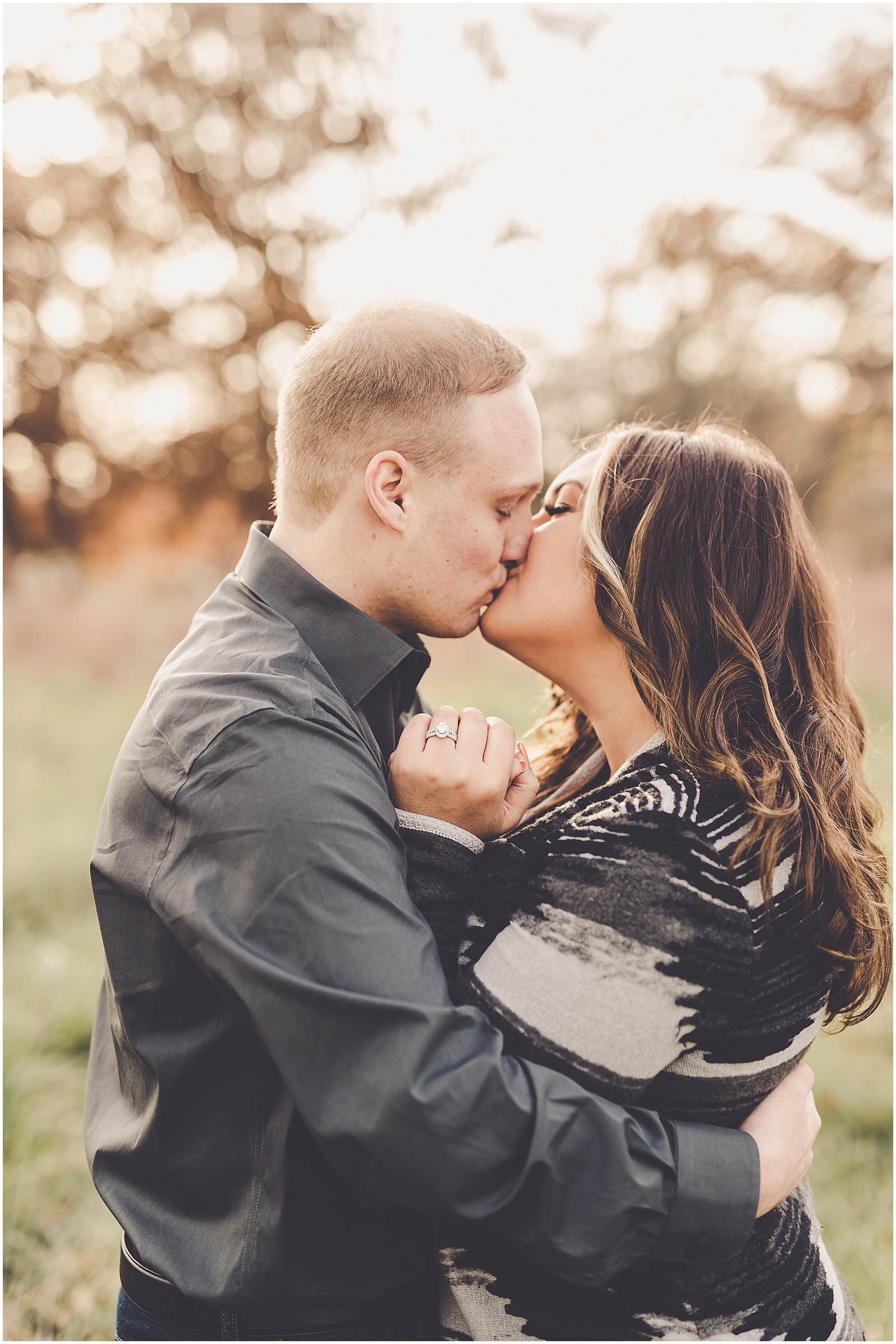 Nicole and Thomas's fall Cantigny Park engagement photos in Wheaton with Chicagoland wedding photographer Kara Evans Photographer.