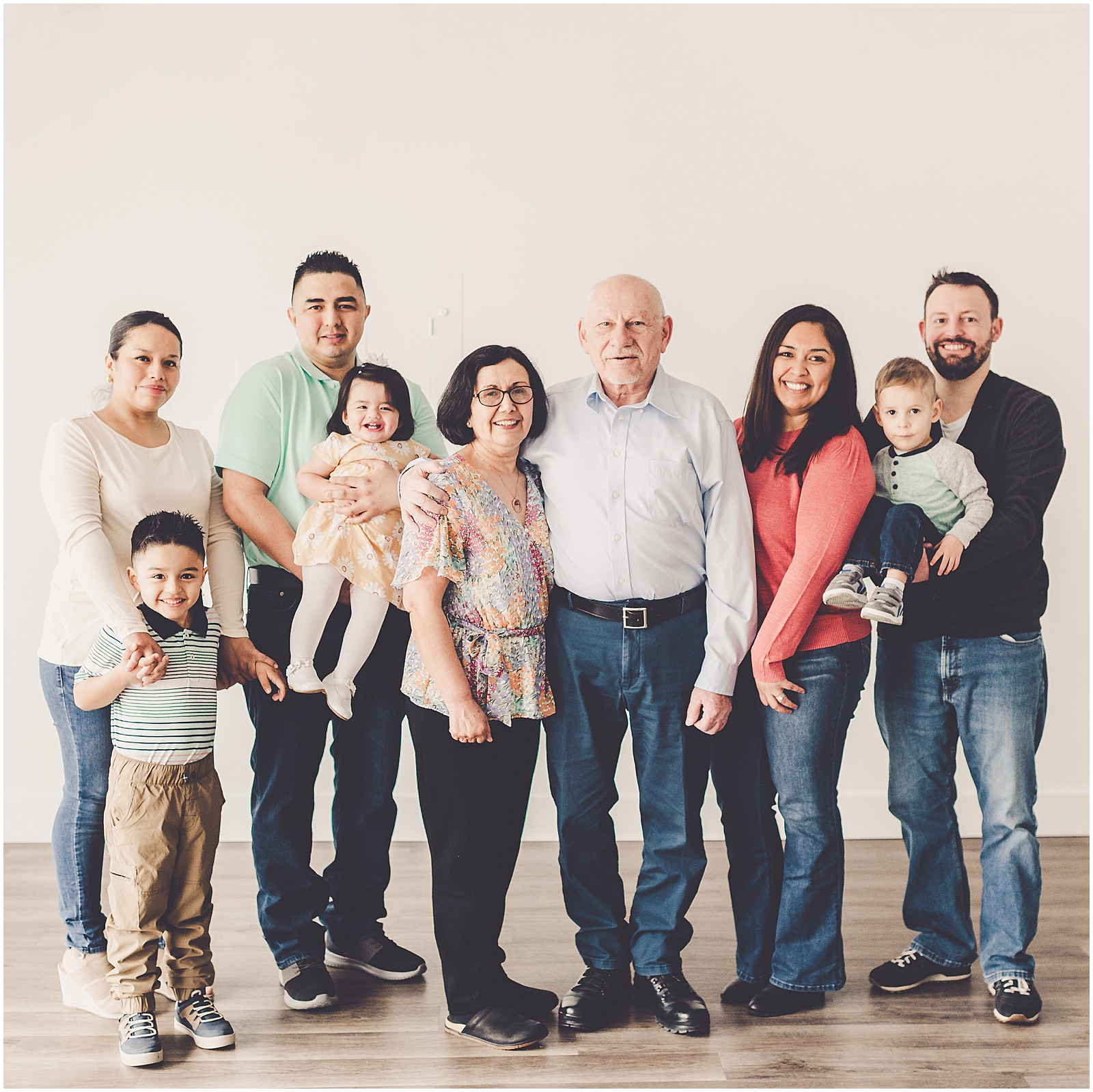 Extended family photos with the Santiago-Nagele family at Kara Evans Photographer - Natural Light Studio Photographer in Kankakee, Illinois.