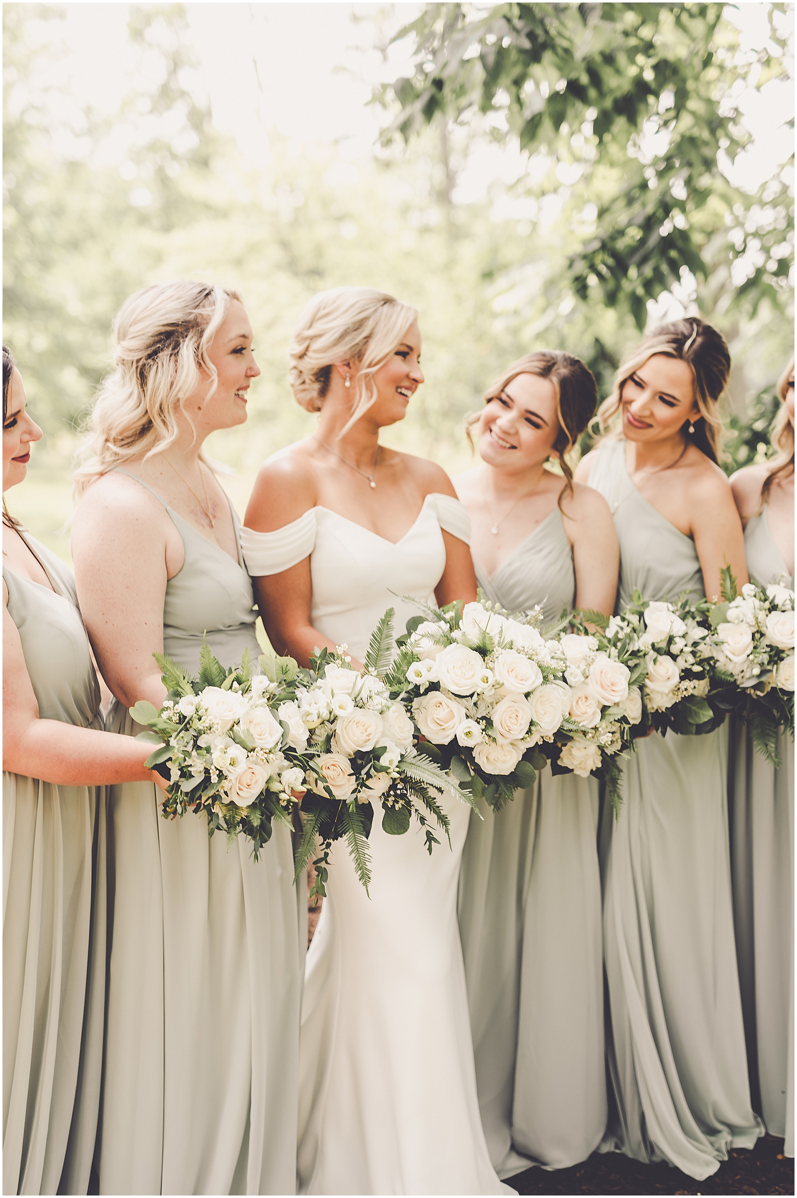 Tracy and Dan's summer Morton Arboretum wedding day with Chicagoland wedding photographer Kara Evans Photographer.