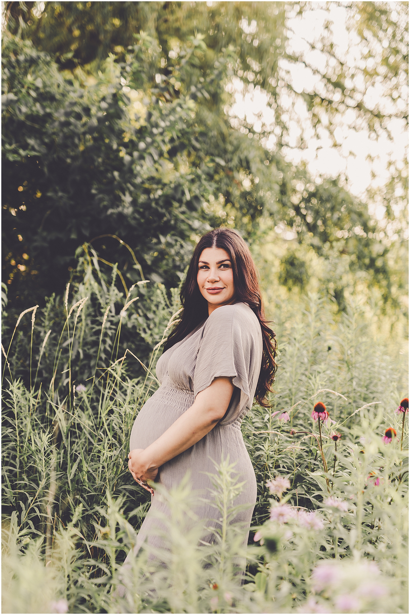 Summer sunset maternity photos in Bourbonnais at Perry Farm with Kankakee family photographer Kara Evans Photographer.