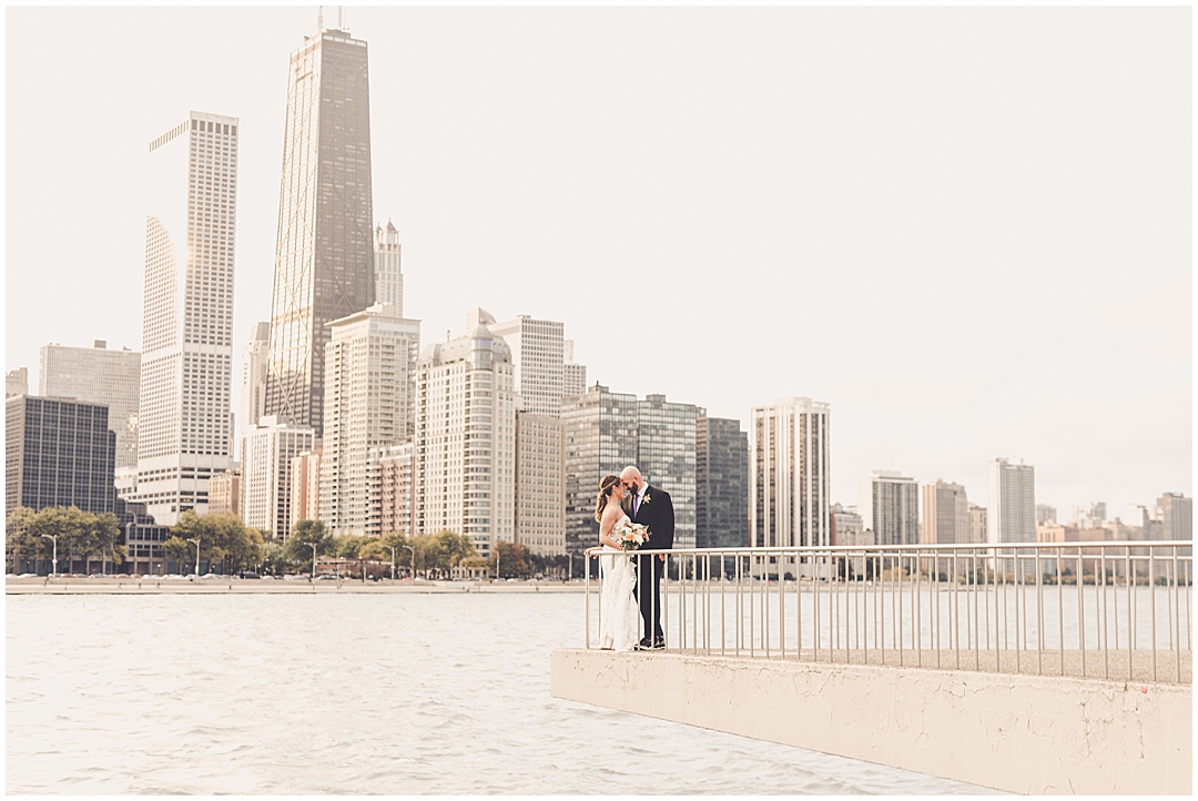 Gibson's Italia rooftop wedding in Chicago, Illinois with Chicagoland wedding photographer Kara Evans Photographer.