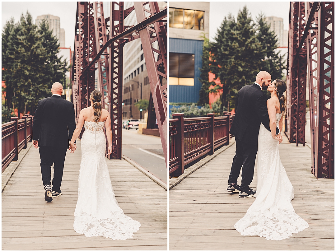 Gibson's Italia rooftop wedding in Chicago, Illinois with Chicagoland wedding photographer Kara Evans Photographer.