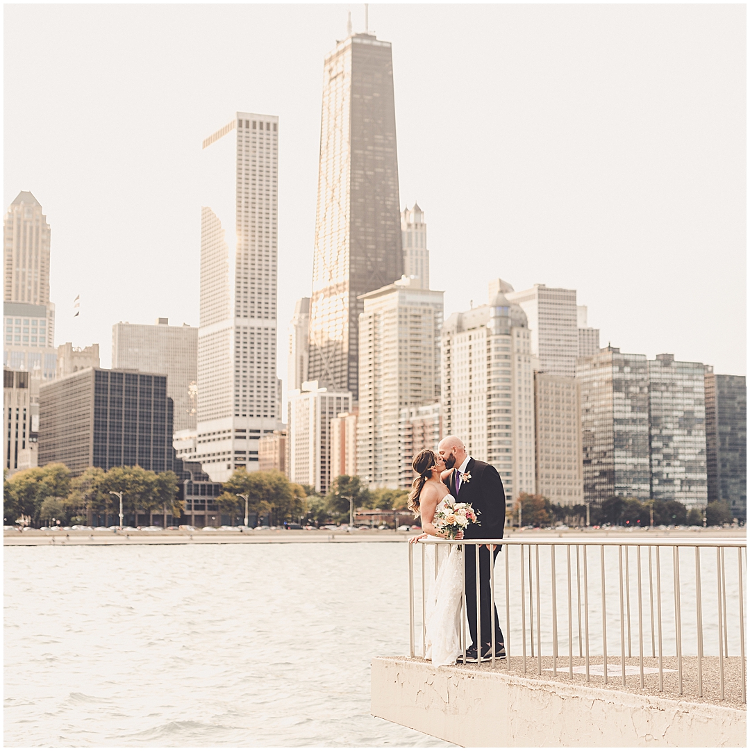 Gibson's Italia rooftop wedding in Chicago, Illinois with Chicagoland wedding photographer Kara Evans Photographer.