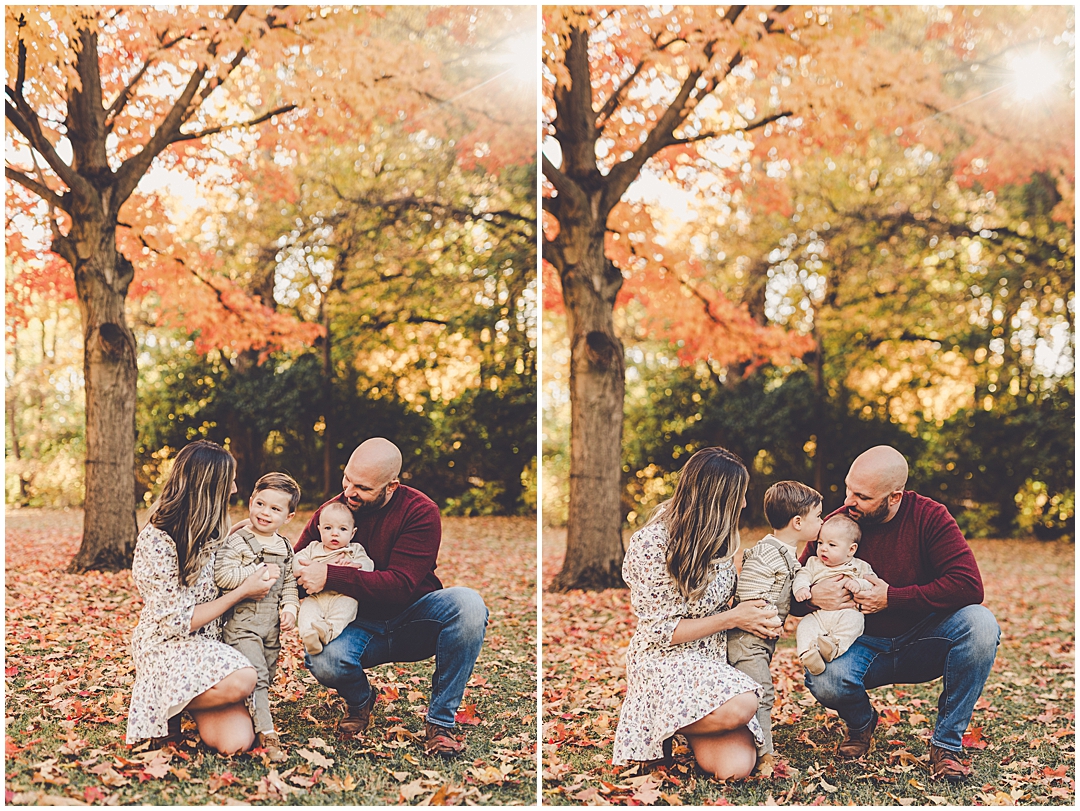 Fall mini sessions at Perry Farm in Bourbonnais with Iroquois & Kankakee County family photographer Kara Evans Photographer.