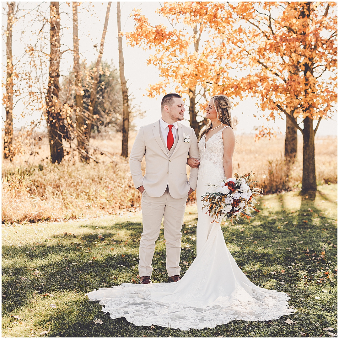 Amanda and Drew's fall Willowhaven wedding in Kankakee, Illinois with Chicagoland wedding photographer Kara Evans Photographer.