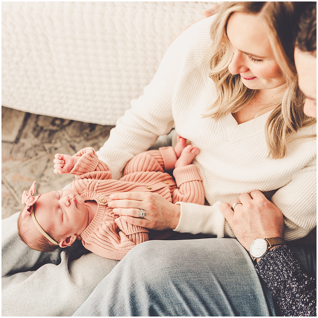 Kankakee studio newborn photos – Kara Evans Photographer is a family photographer based in Downtown Kankakee.