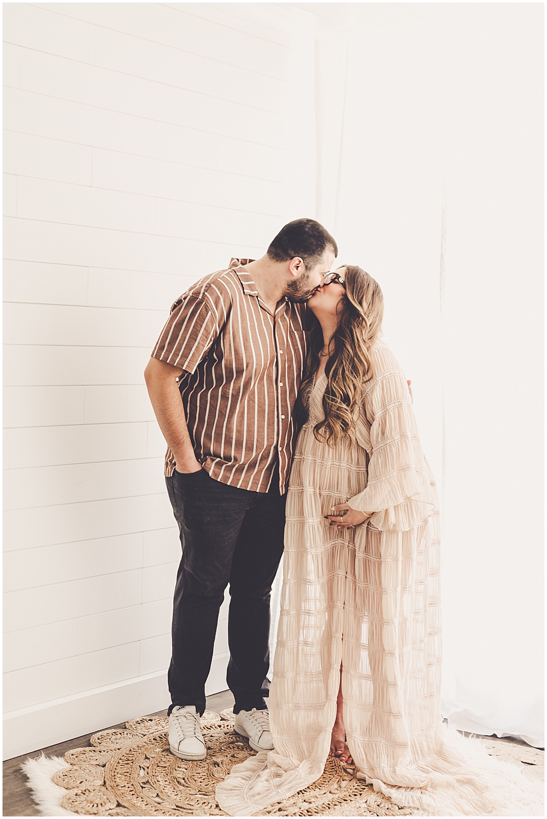 Studio maternity session at Studio 388 in Downtown Kankakee with Kankakee family photographer Kara Evans Photographer.
