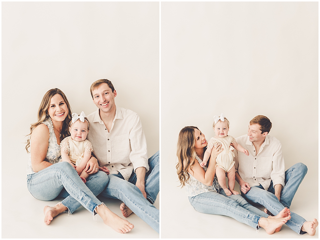 Kankakee one-year milestone photographer – Kara Evans Photographer is a family photographer based in Kankakee, Illinois.