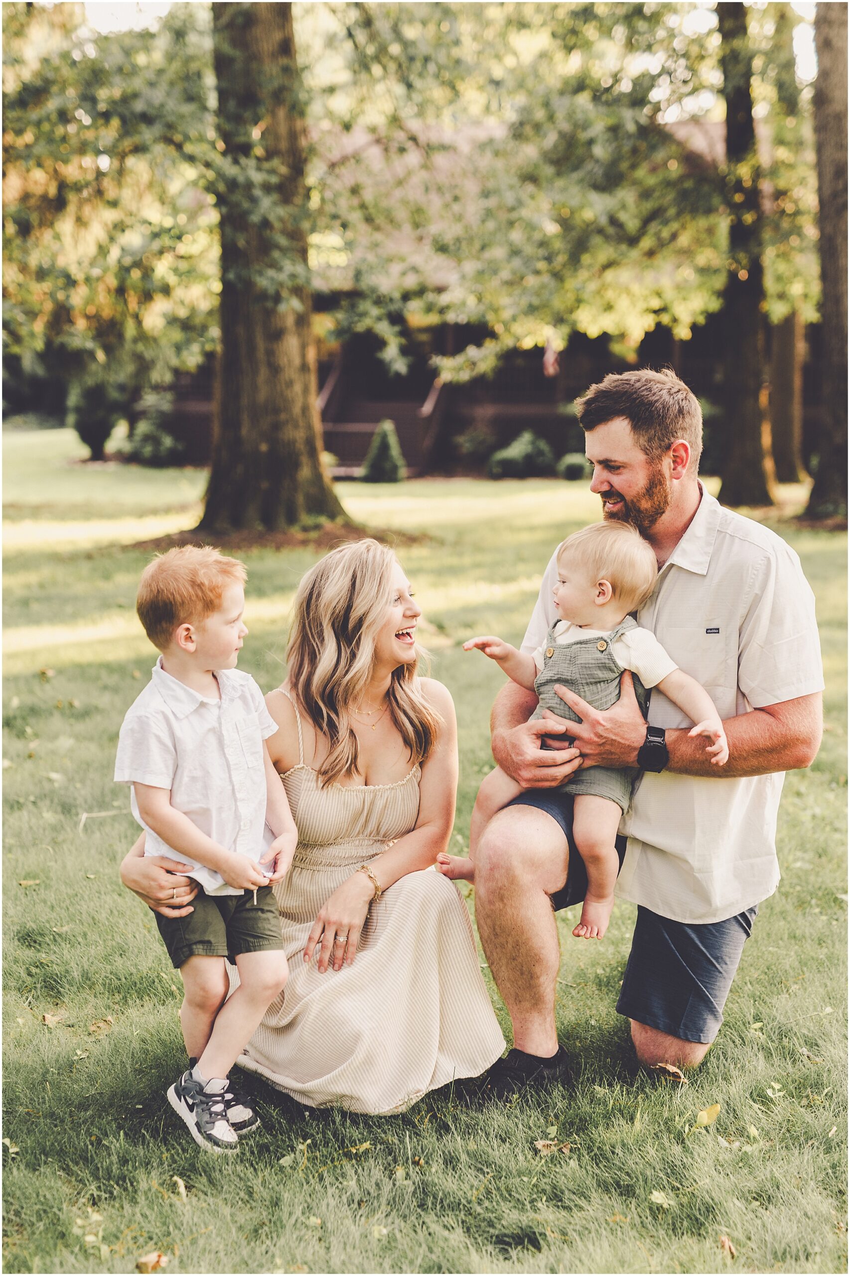 Iroquois County family photographer for the Wessels family – Kara Evans is a family photographer serving Iroquois County and Kankakee County.