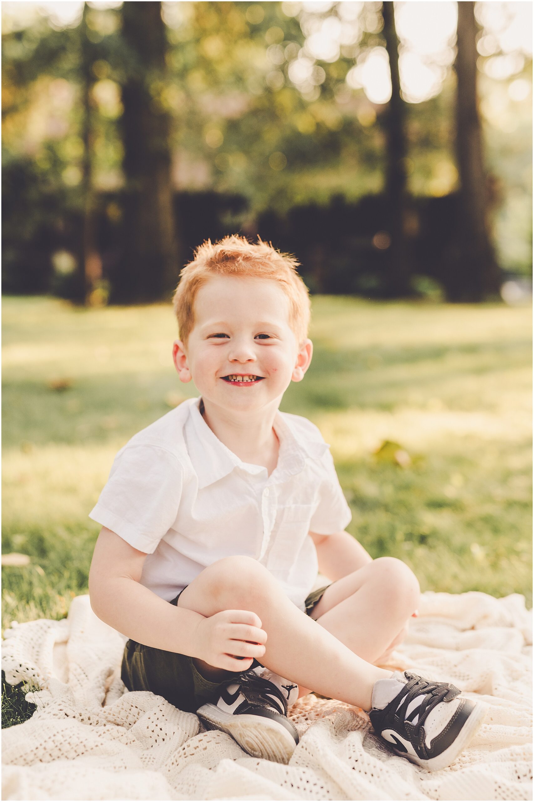 Iroquois County family photographer for the Wessels family – Kara Evans is a family photographer serving Iroquois County and Kankakee County.