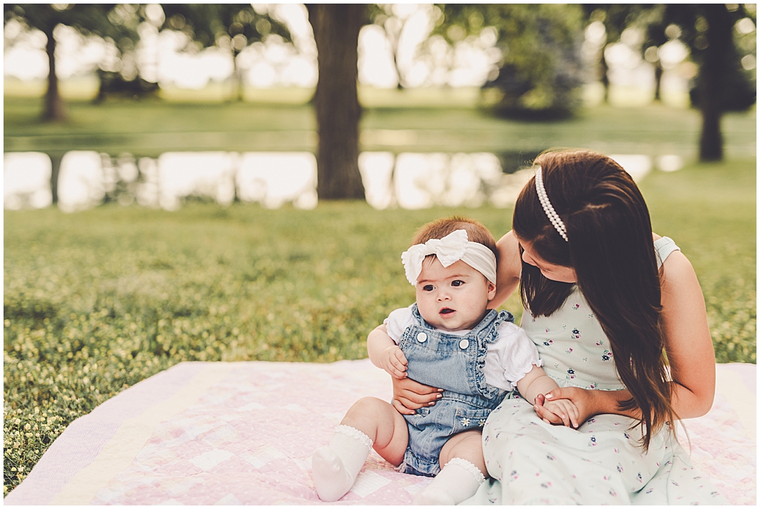 Summer six-month milestone Iroquois County family photographer – Kara Evans is a family photographer serving Kankakee and Iroquois County.