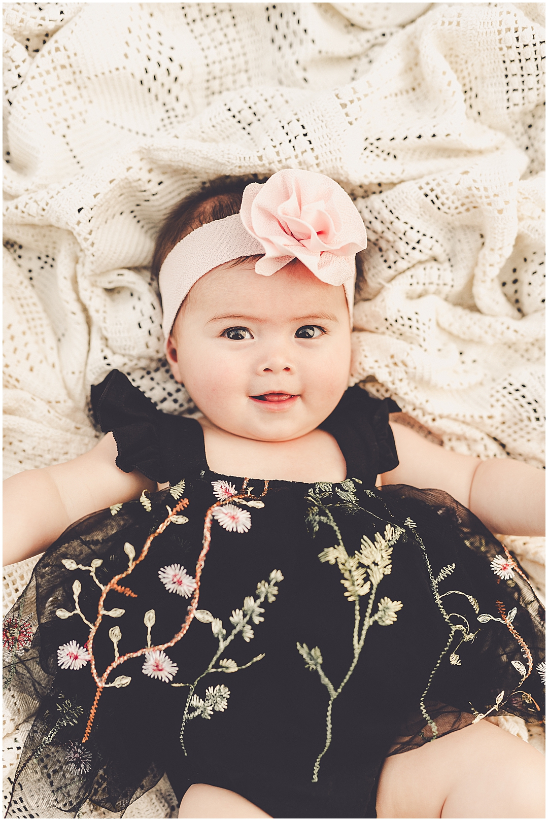 Summer six-month milestone Iroquois County family photographer – Kara Evans is a family photographer serving Kankakee and Iroquois County.