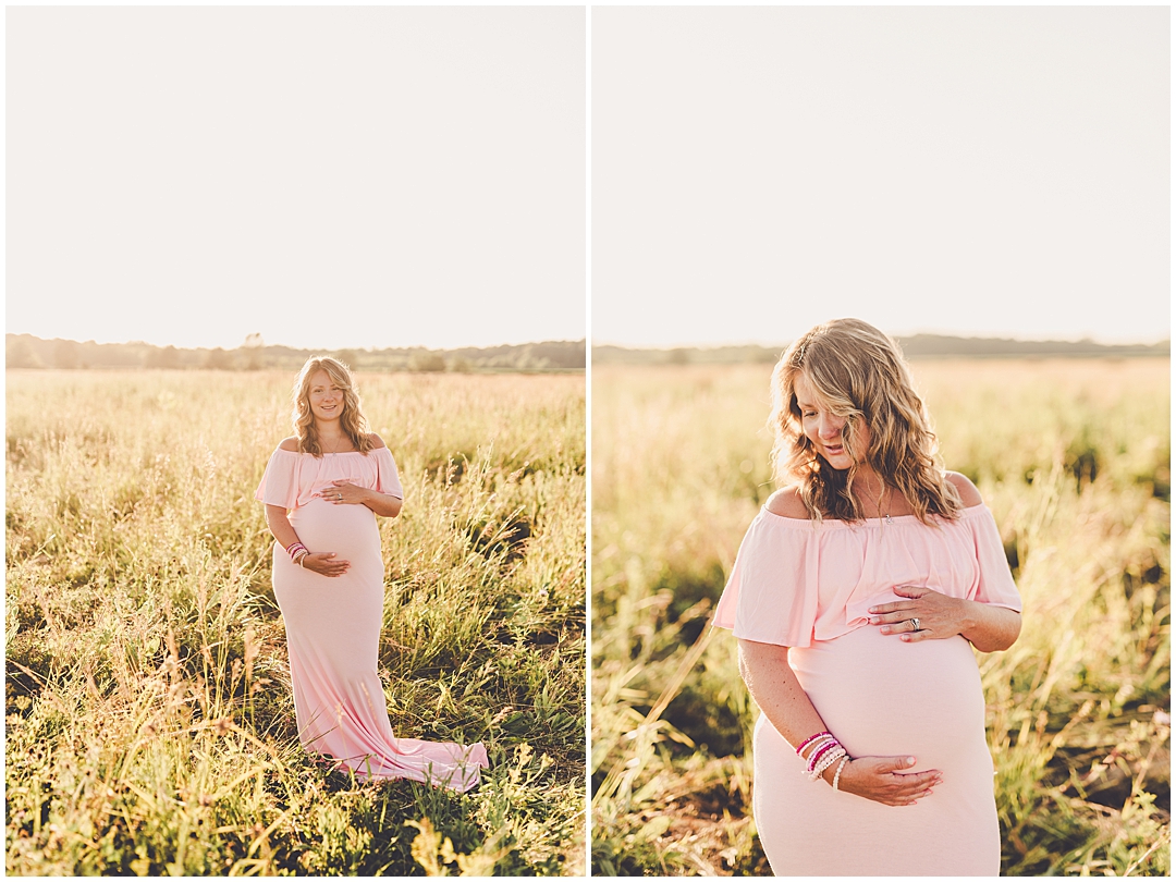 Watseka maternity photos with Kara Evans Photographer - Kara Evans is a Iroquois County and Kankakee County family photographer.
