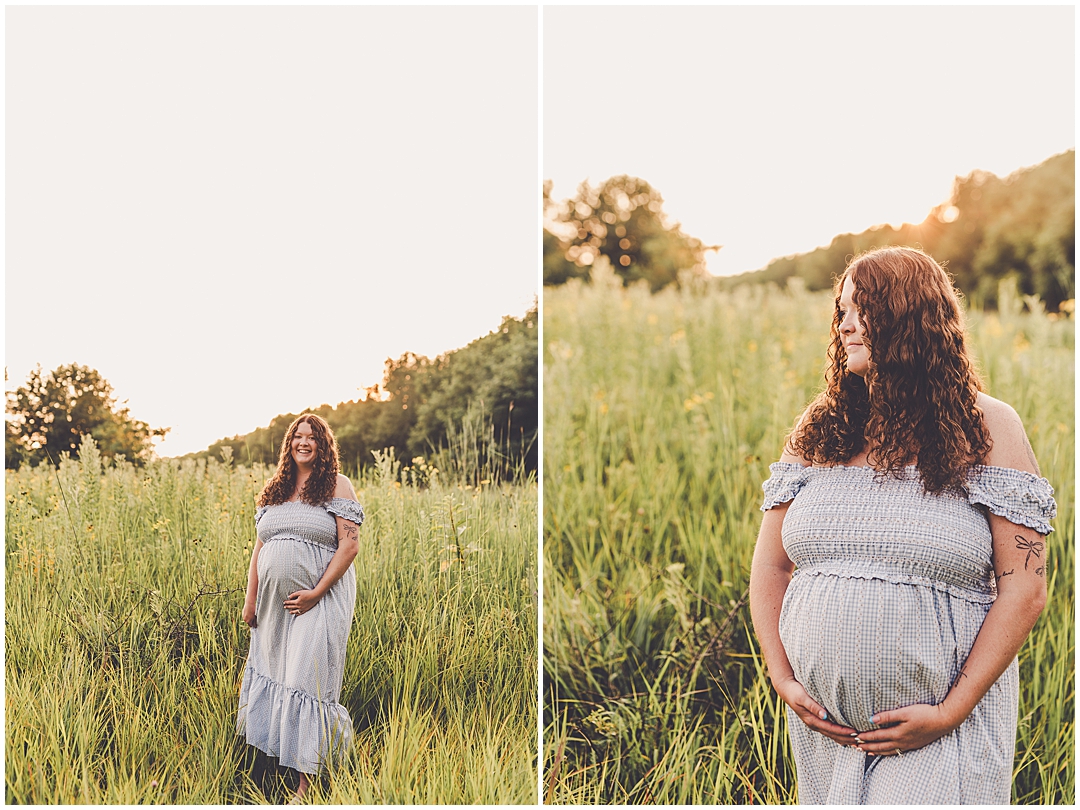 Summer maternity photos at Perry Farm in Bourbonnais with Kankakee & Iroquois County family photographer Kara Evans Photographer.