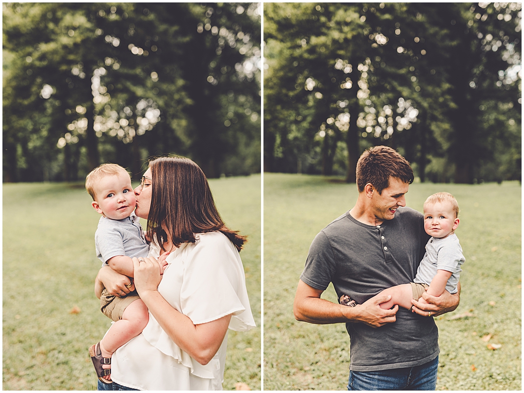 Watseka family photographer with the Stanley family – Kara Evans Photographer is a Central Illinois family photographer.
