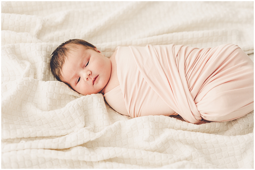 Kankakee newborn photographer – Kara Evans Photographer is an Iroquois County and Kankakee County family and newborn photographer.