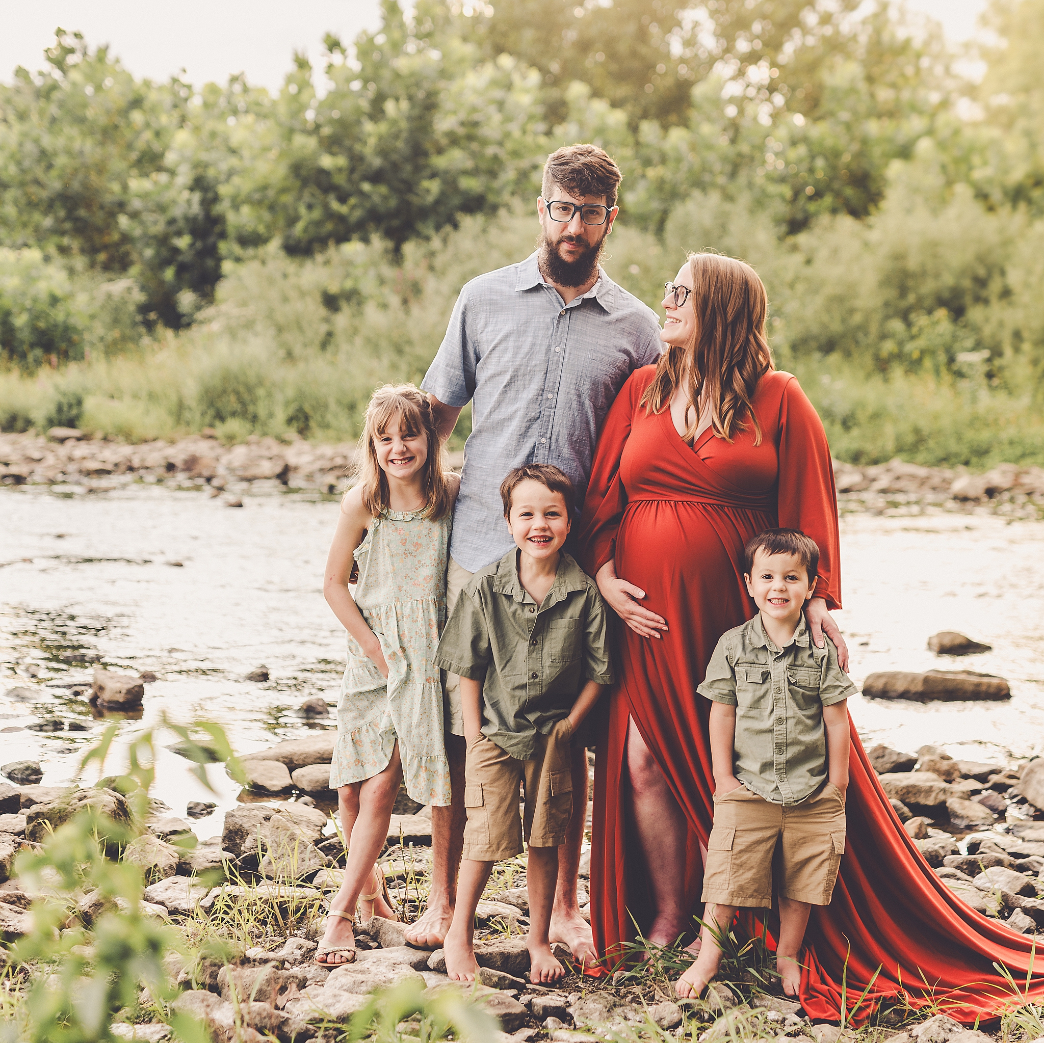 Kankakee River State Park family & maternity photos – Kara Evans Photographer is a family photographer based in Kankakee, Illinois.