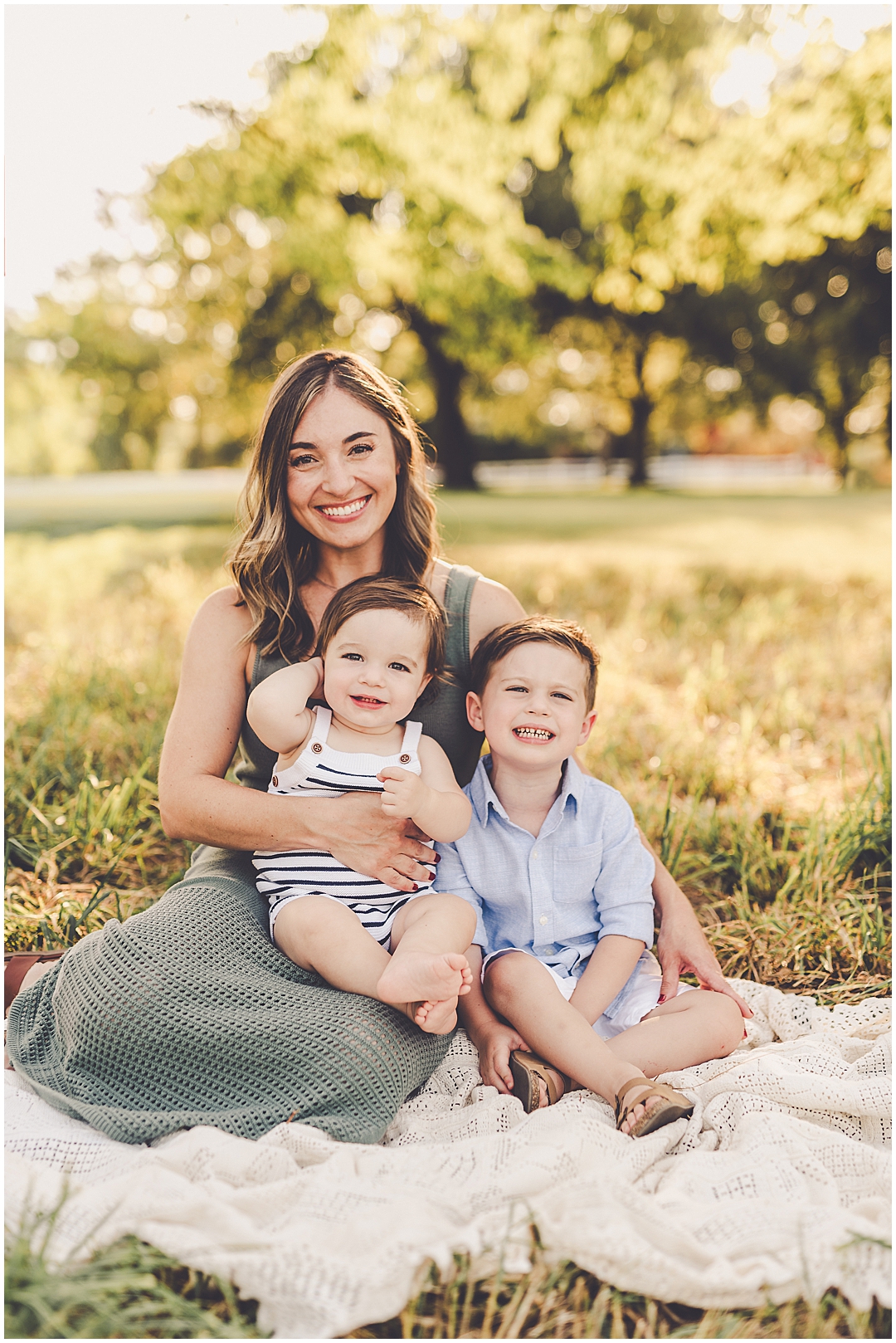 Late summer Perry Farm family photos with Iroquois and Kankakee County family photographer Kara Evans Photographer.