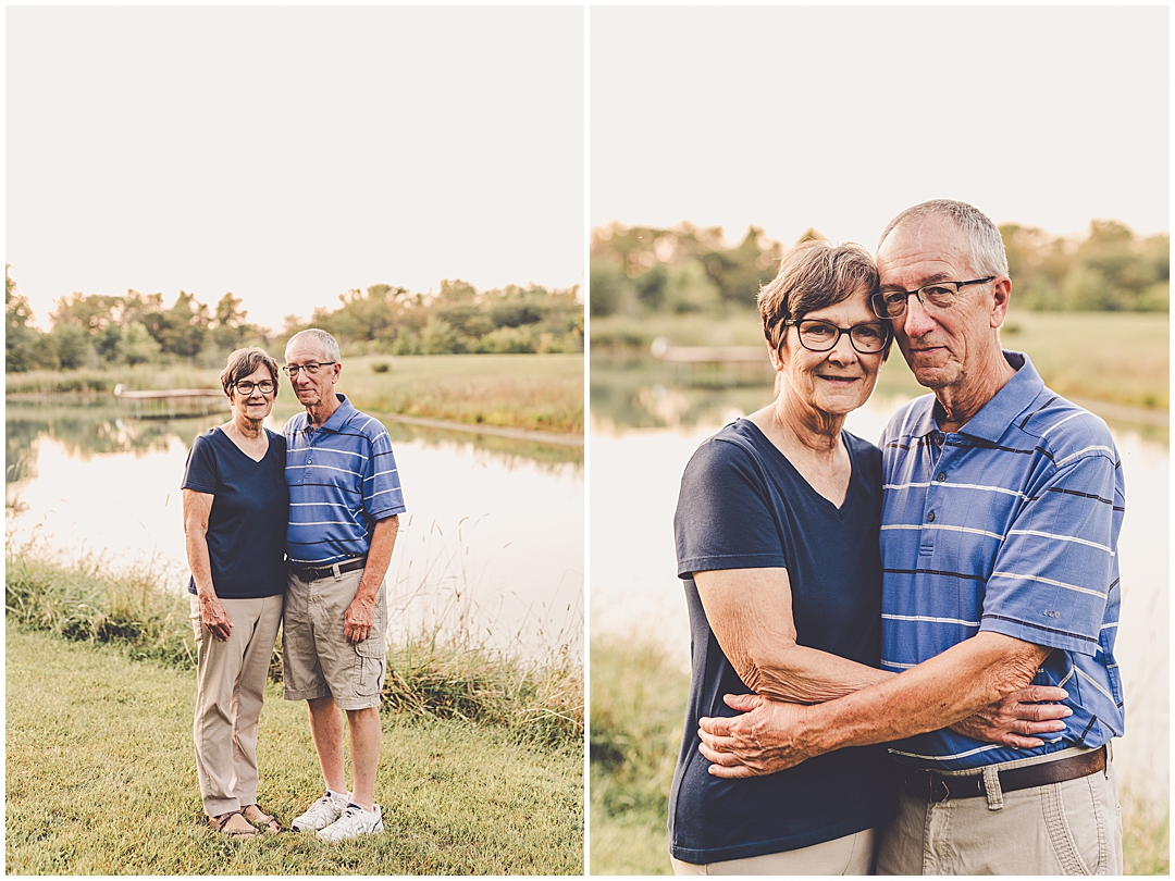 Iroquois County extended family photographer with Kara Evans Photographer – a Central Illinois family photographer in Iroquois County.