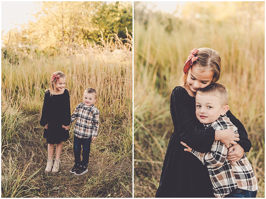 Perry Farm fall family photos inspiration with Iroquois and Kankakee County family photographer Kara Evans Photographer.