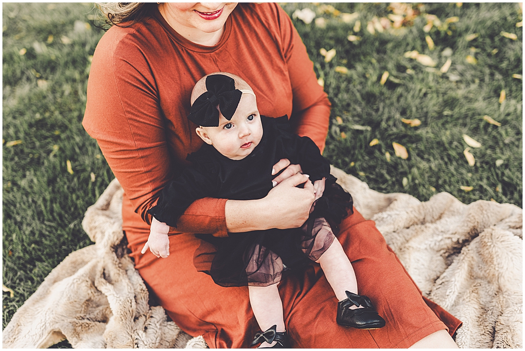 Central Illinois family photographer Kara Evans Photographer takes fall family photos throughout Kankakee and Iroquois Counties.