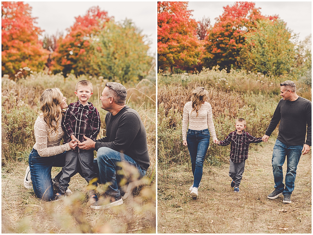 Fall mini sessions at Perry Farm Park in Bourbonnais with Iroquois & Kankakee County family photographer Kara Evans Photographer.