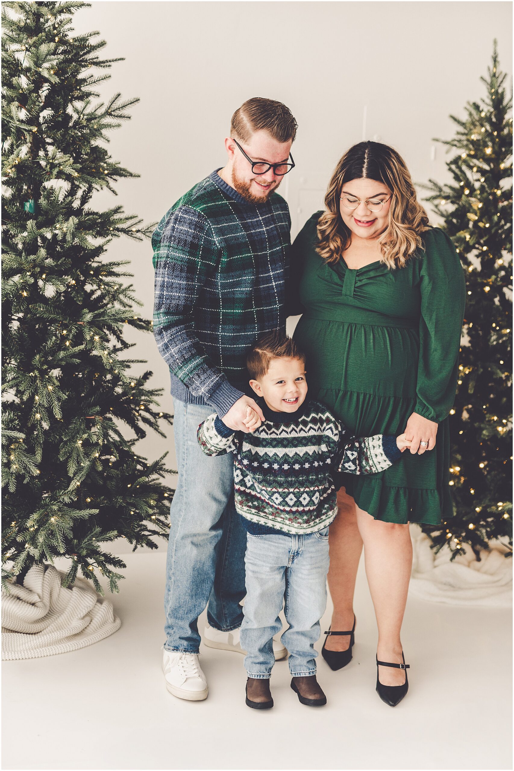 Studio holiday family photos and Christmas family photo ideas with Central Illinois family photographer Kara Evans Photographer.