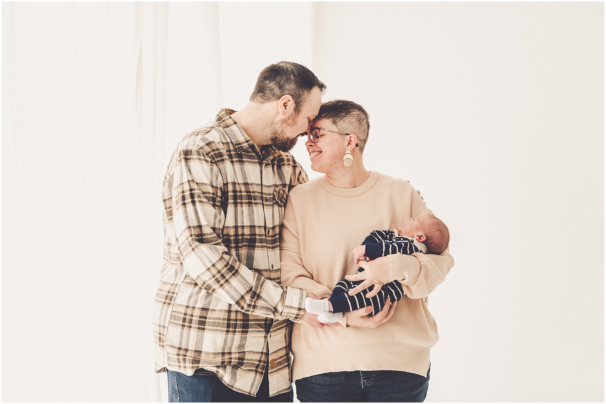 Kankakee newborn studio photos at Studio 388 in Kankakee with Kankakee family photographer Kara Evans Photographer.
