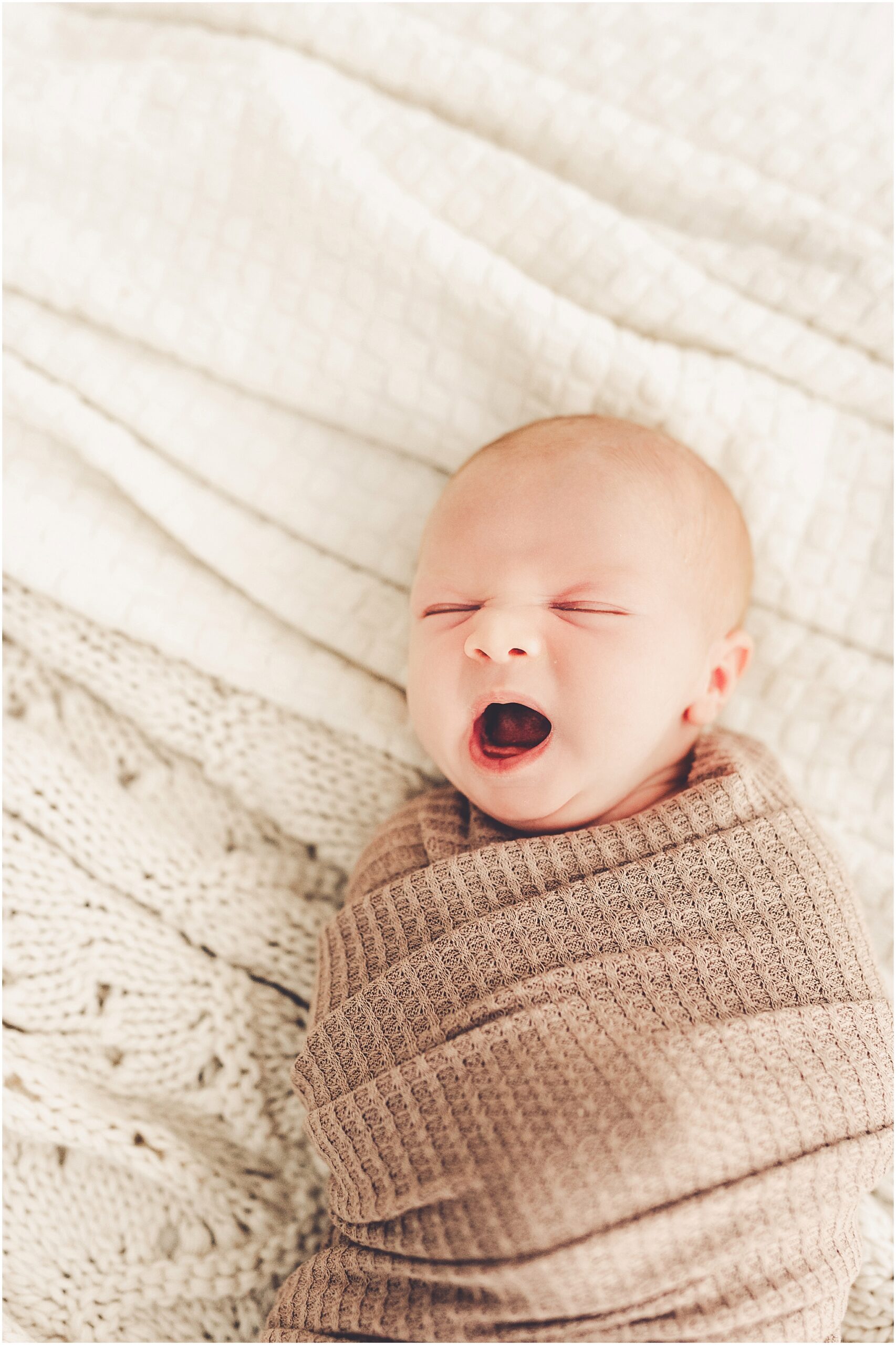 Kara Evans Photographer is a natural light photography studio owner and studio newborn photographer in Kankakee, Illinois.