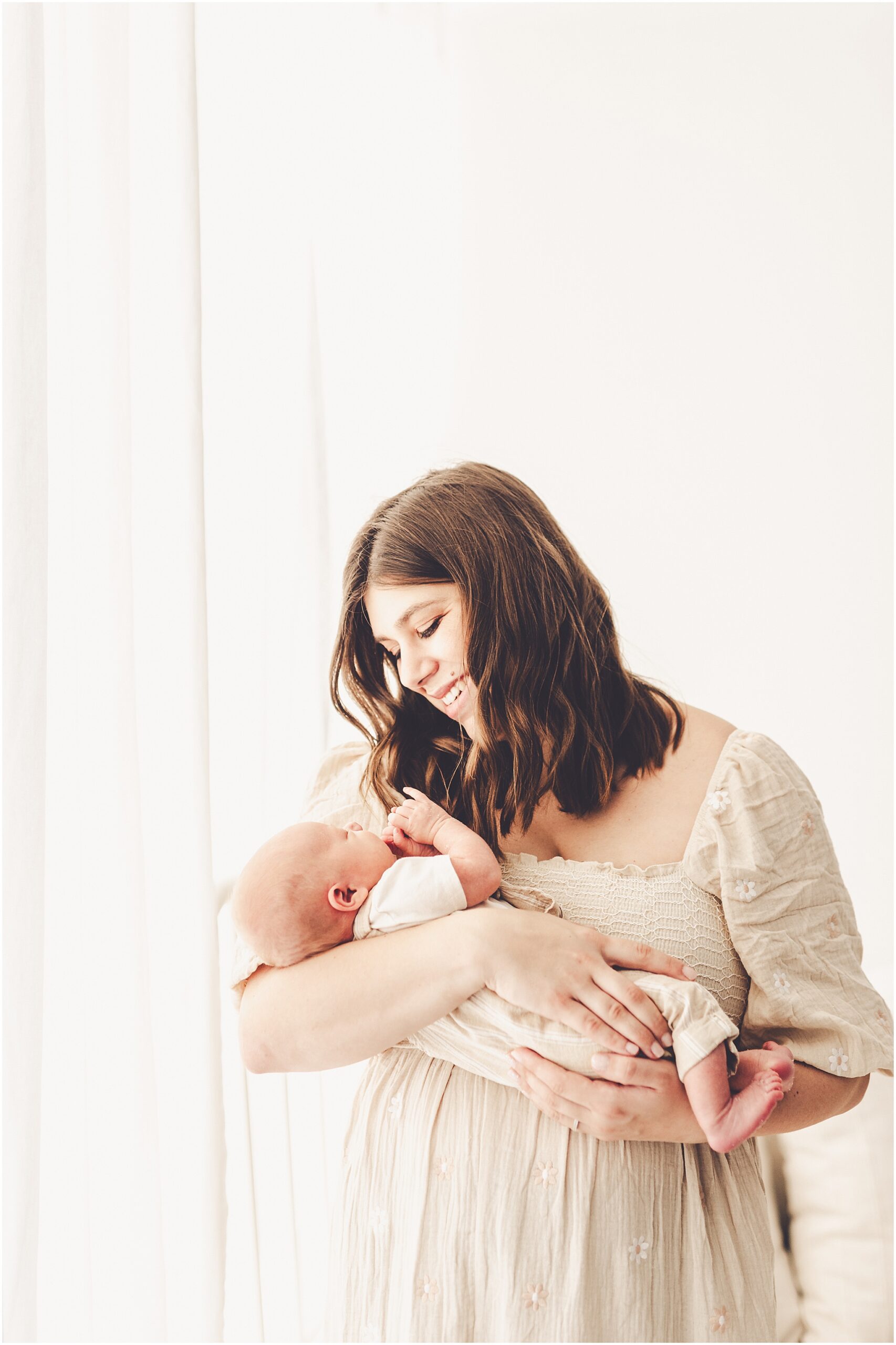 Explore family and newborn photos at Studio 388 in Kankakee, Illinois with Kankakee newborn photographer Kara Evans Photographer.