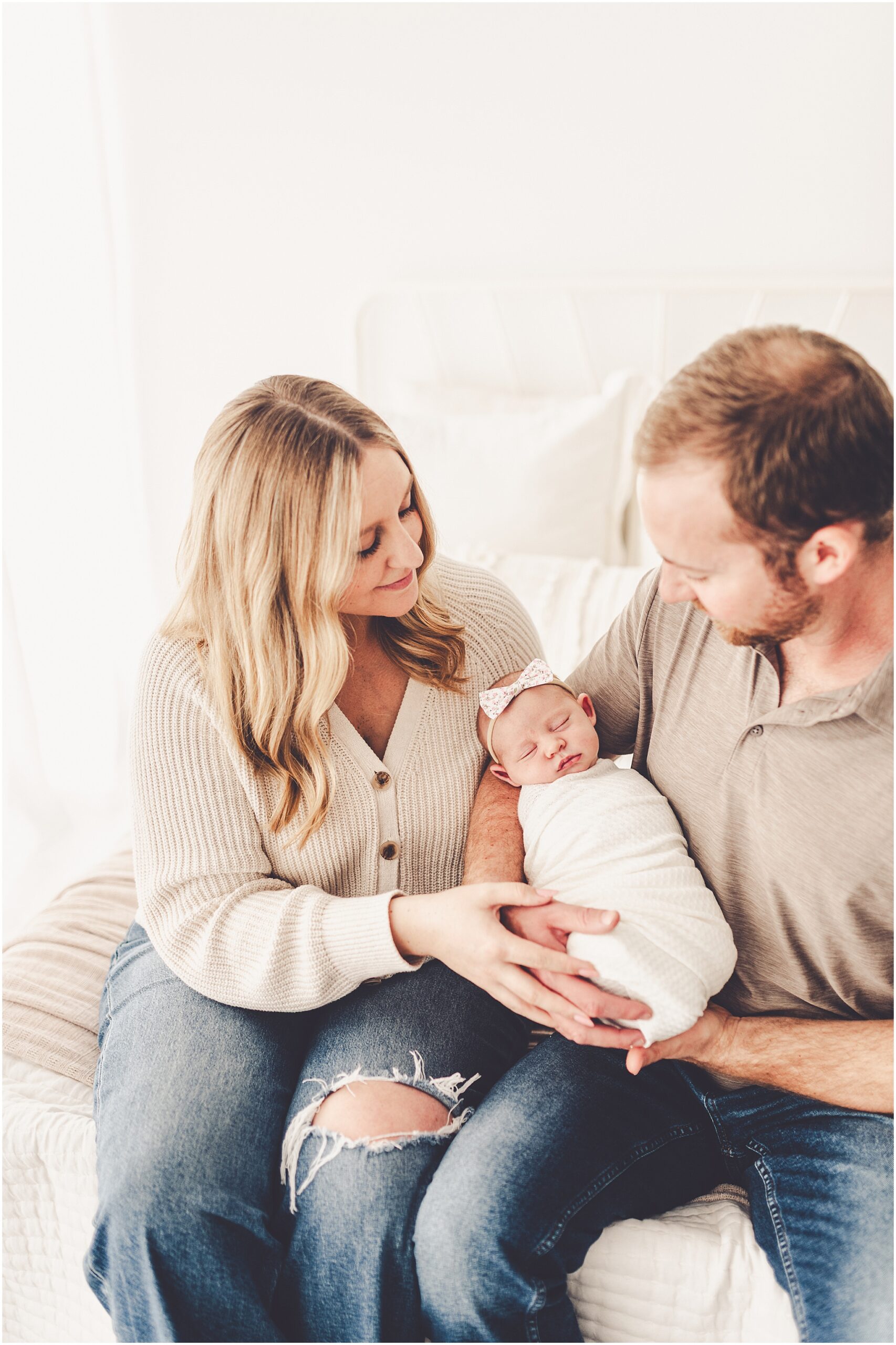 Cozy newborn photos at Studio 388 in Kankakee. Kara Evans Photographer photographs growing families in Kankakee & Iroquois County.