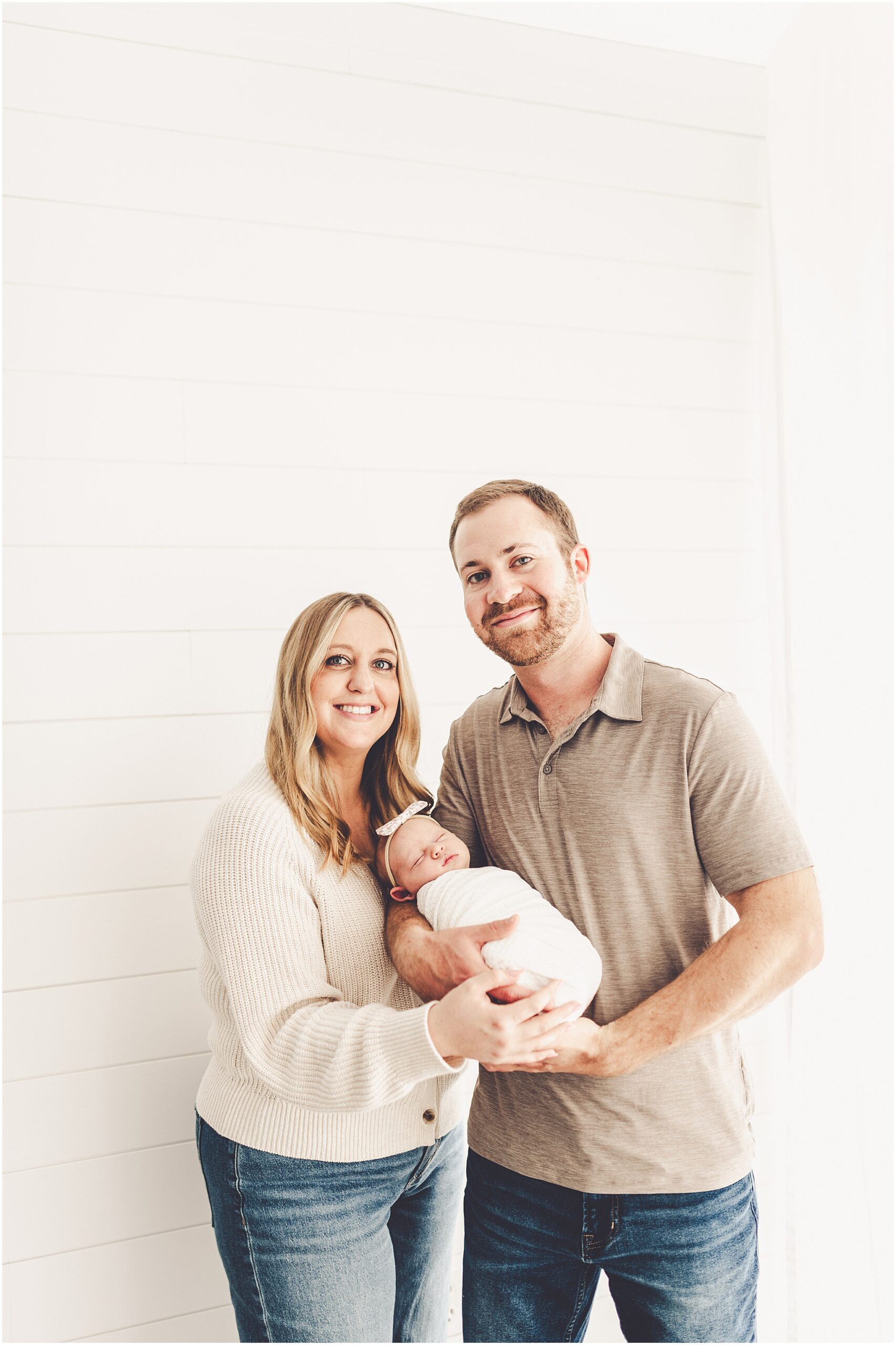 Cozy newborn photos at Studio 388 in Kankakee. Kara Evans Photographer photographs growing families in Kankakee & Iroquois County.