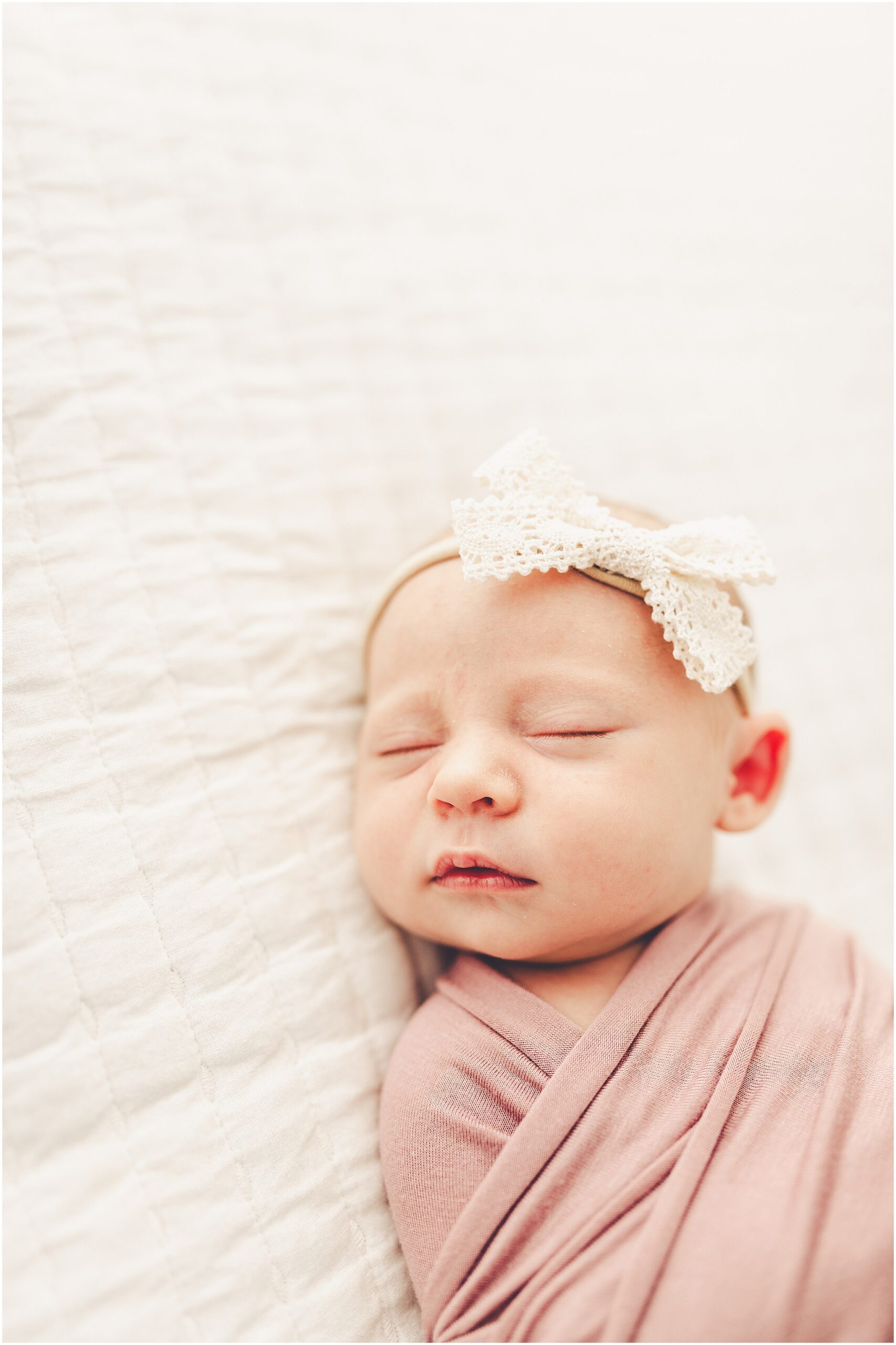 Cozy newborn photos at Studio 388 in Kankakee. Kara Evans Photographer photographs growing families in Kankakee & Iroquois County.
