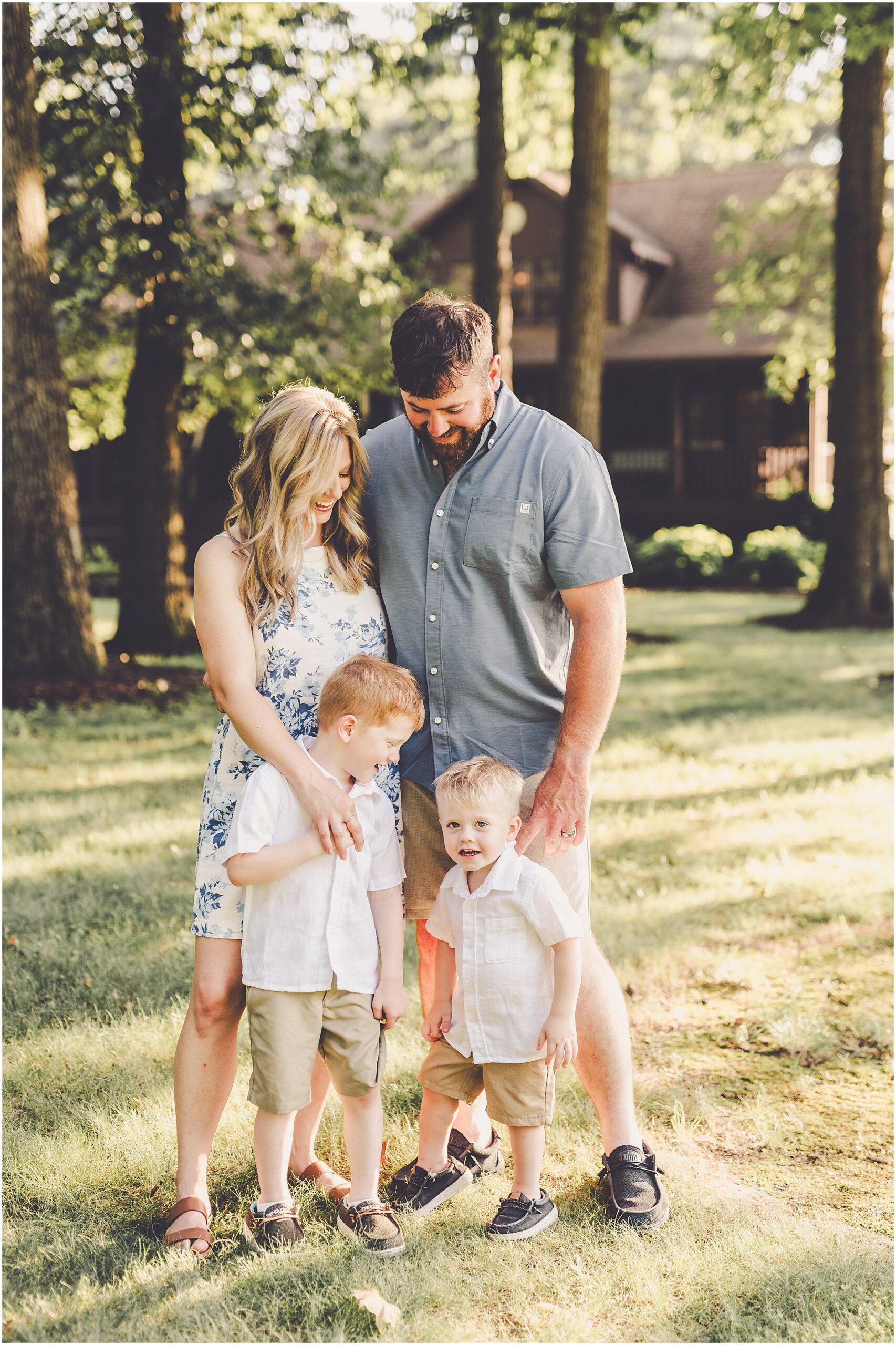 A summer family photography session with Iroquois County family photographer Kara Evans Photographer.