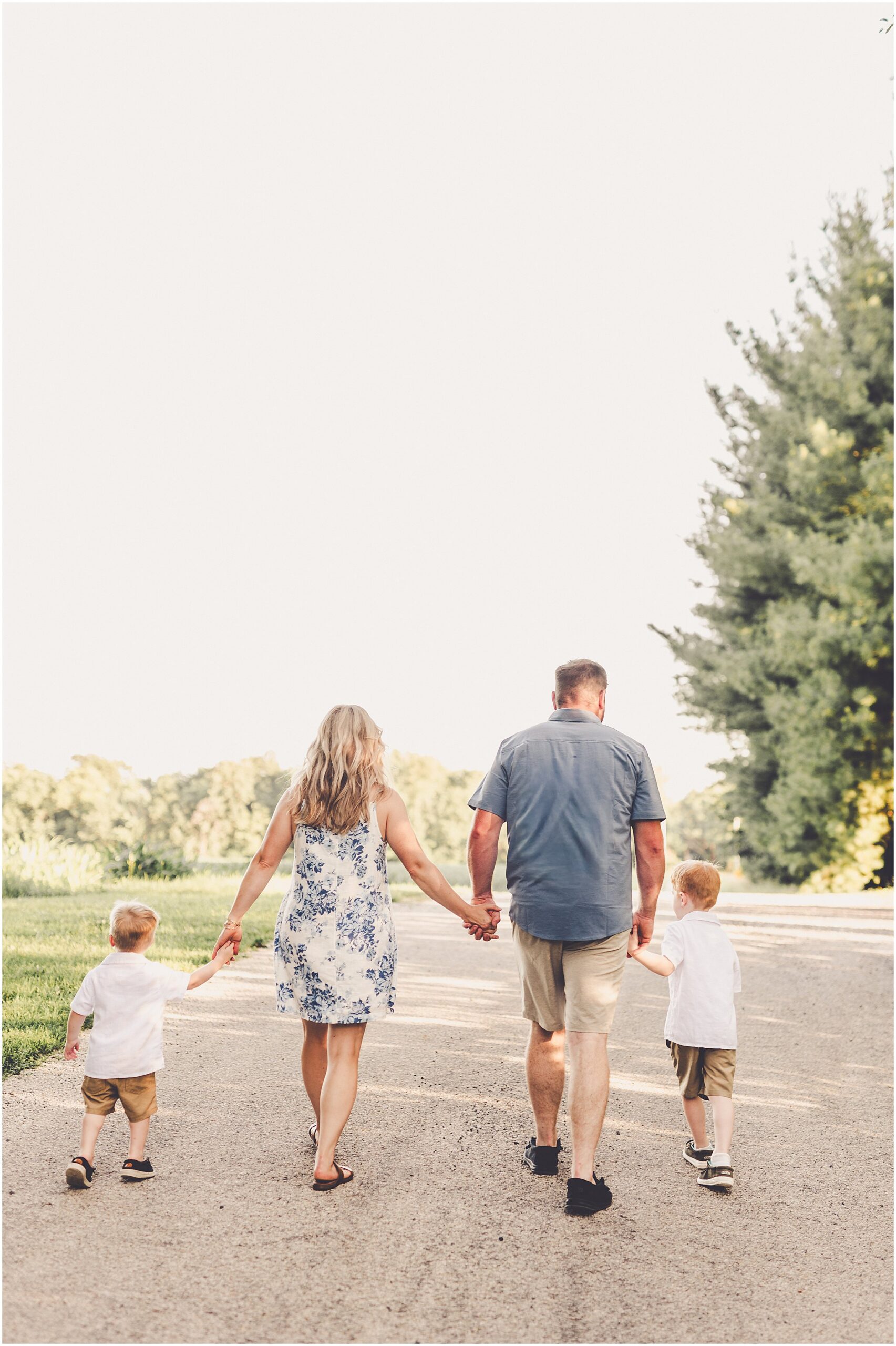 A summer family photography session with Iroquois County family photographer Kara Evans Photographer.