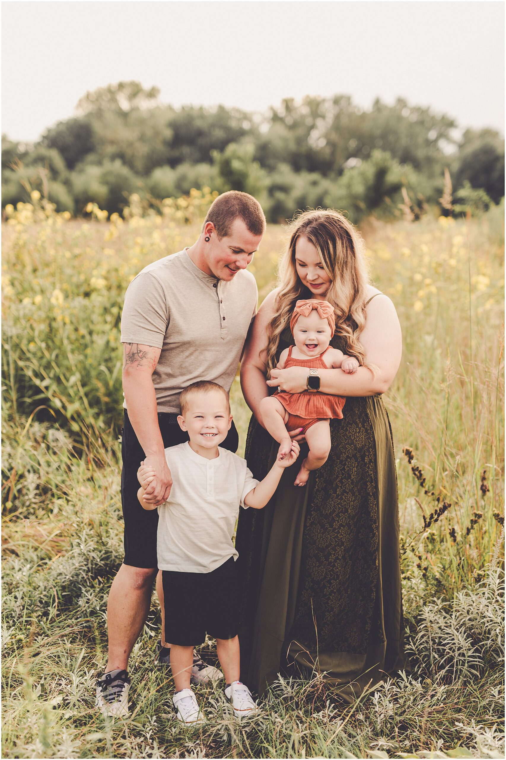 Take a look at this summer Central Illinois family session at a local forest preserve with family photographer Kara Evans Photographer.