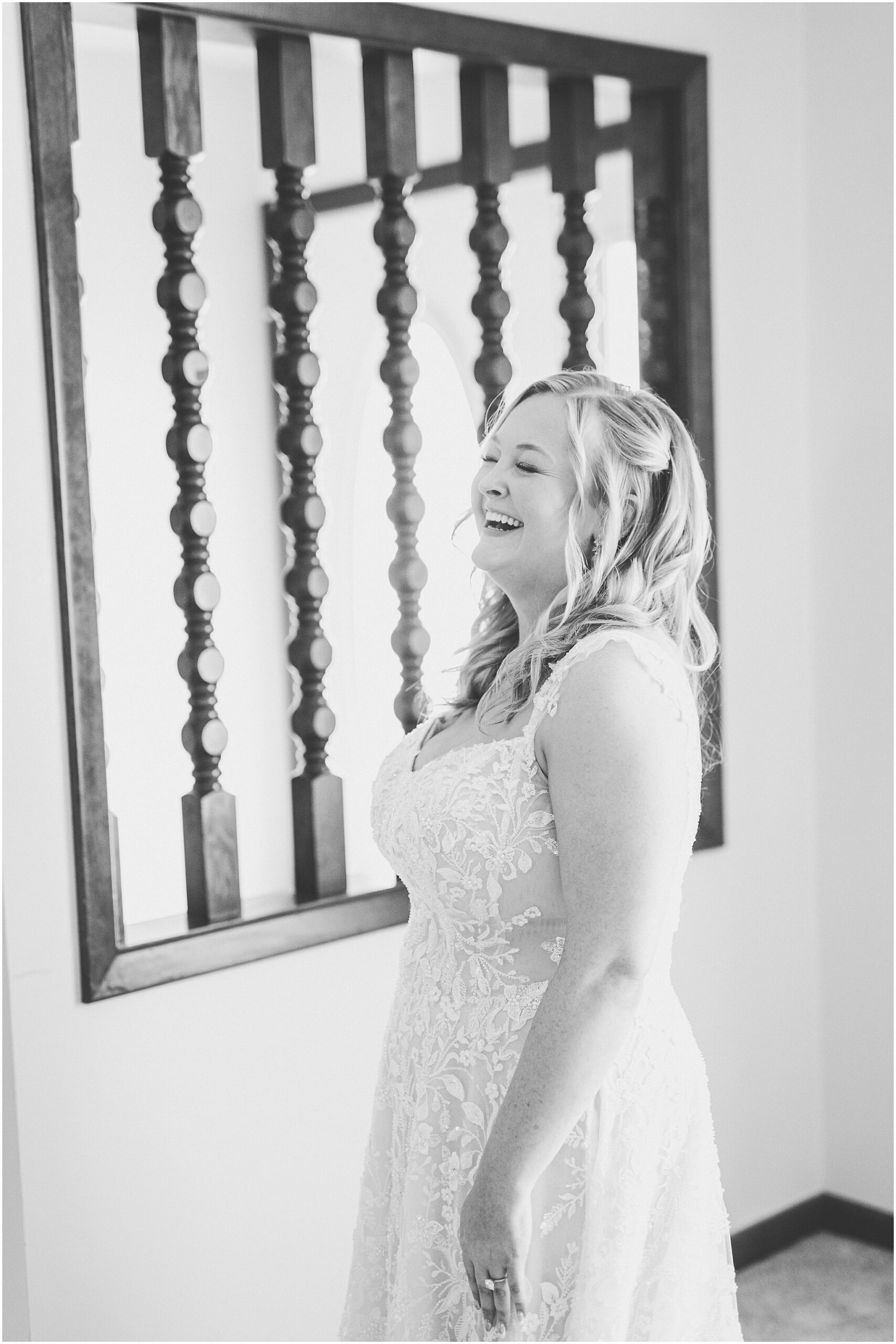 A look at Taylor & Kody's summer Hudson Farm wedding photos in Urbana, Illinois with Central Illinois photographer Kara Evans Photographer.