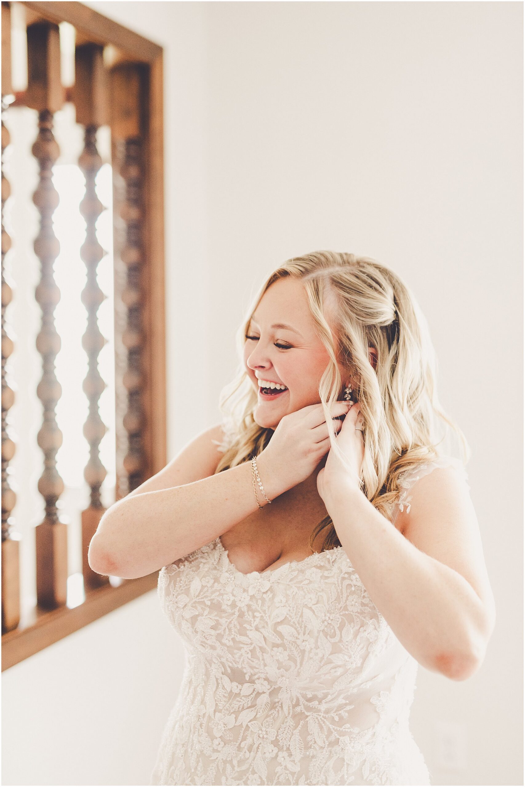 A look at Taylor & Kody's summer Hudson Farm wedding photos in Urbana, Illinois with Central Illinois photographer Kara Evans Photographer.