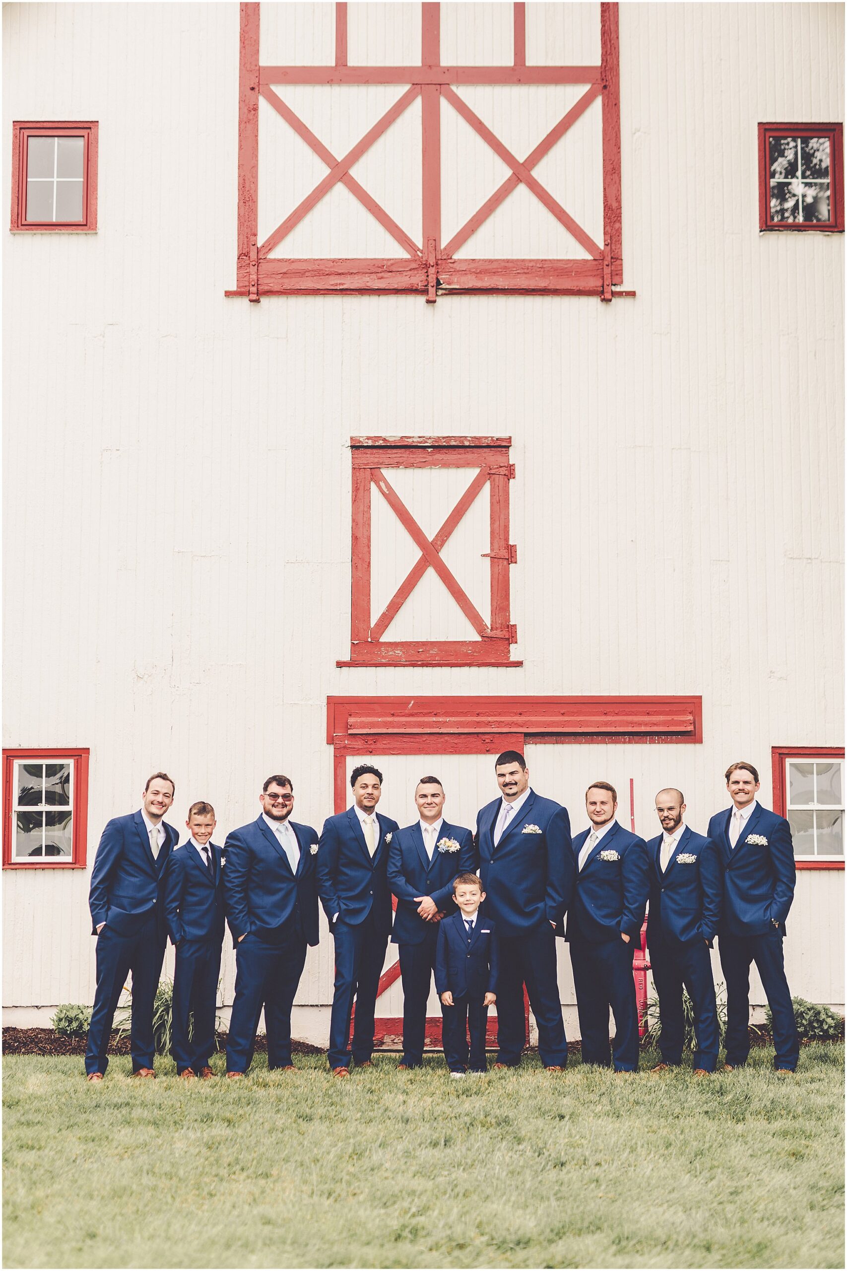A look at Taylor & Kody's summer Hudson Farm wedding photos in Urbana, Illinois with Central Illinois photographer Kara Evans Photographer.