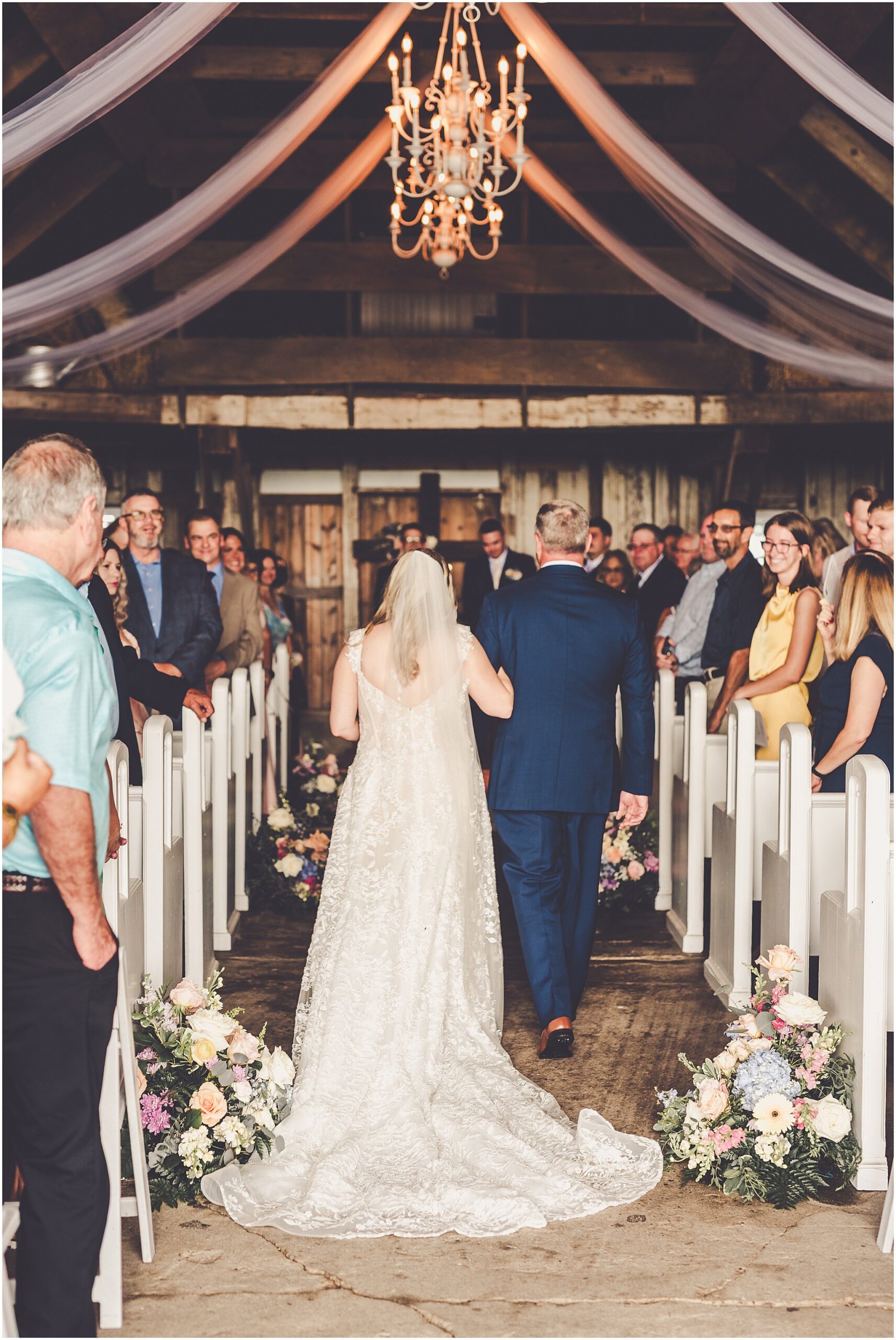 A look at Taylor & Kody's summer Hudson Farm wedding photos in Urbana, Illinois with Central Illinois photographer Kara Evans Photographer.