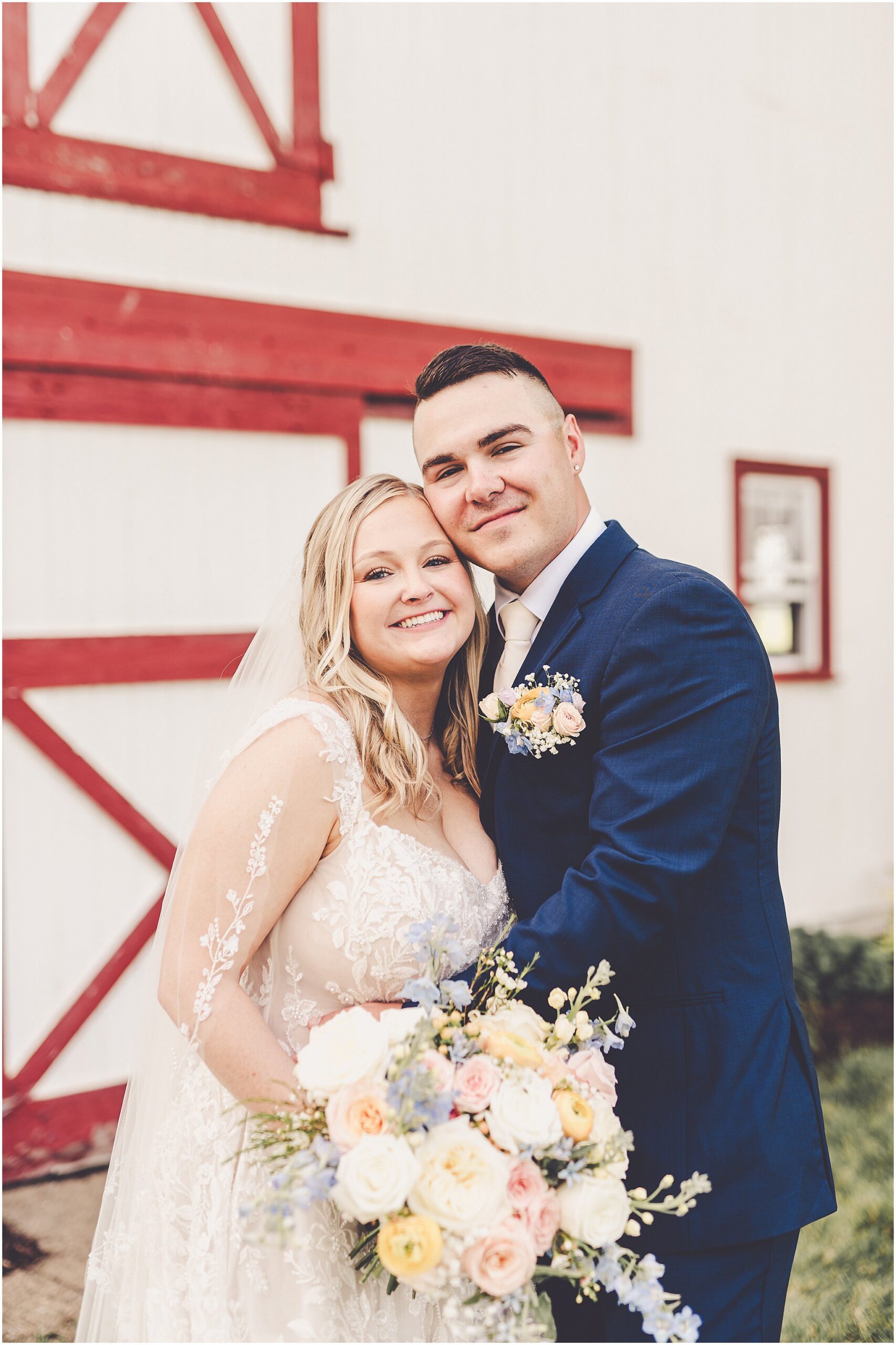 A look at Taylor & Kody's summer Hudson Farm wedding photos in Urbana, Illinois with Central Illinois photographer Kara Evans Photographer.