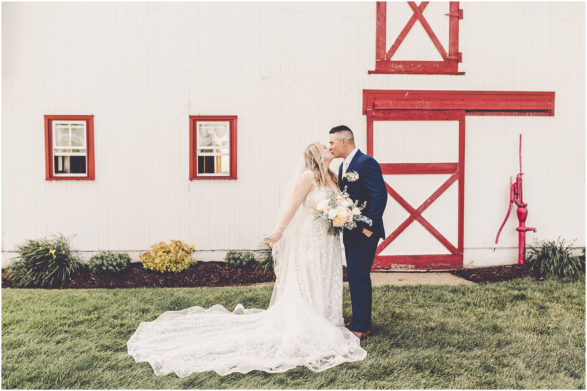 A look at Taylor & Kody's summer Hudson Farm wedding photos in Urbana, Illinois with Central Illinois photographer Kara Evans Photographer.