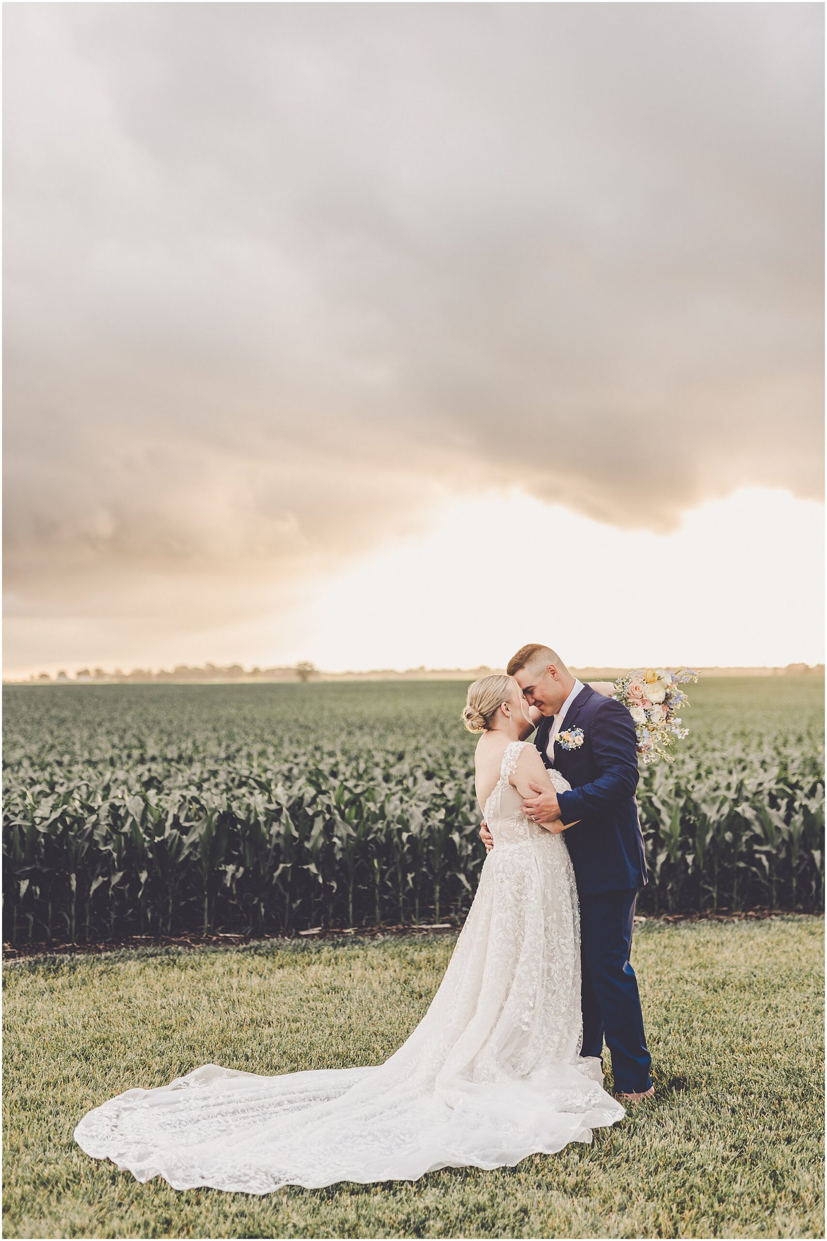 A look at Taylor & Kody's summer Hudson Farm wedding photos in Urbana, Illinois with Central Illinois photographer Kara Evans Photographer.