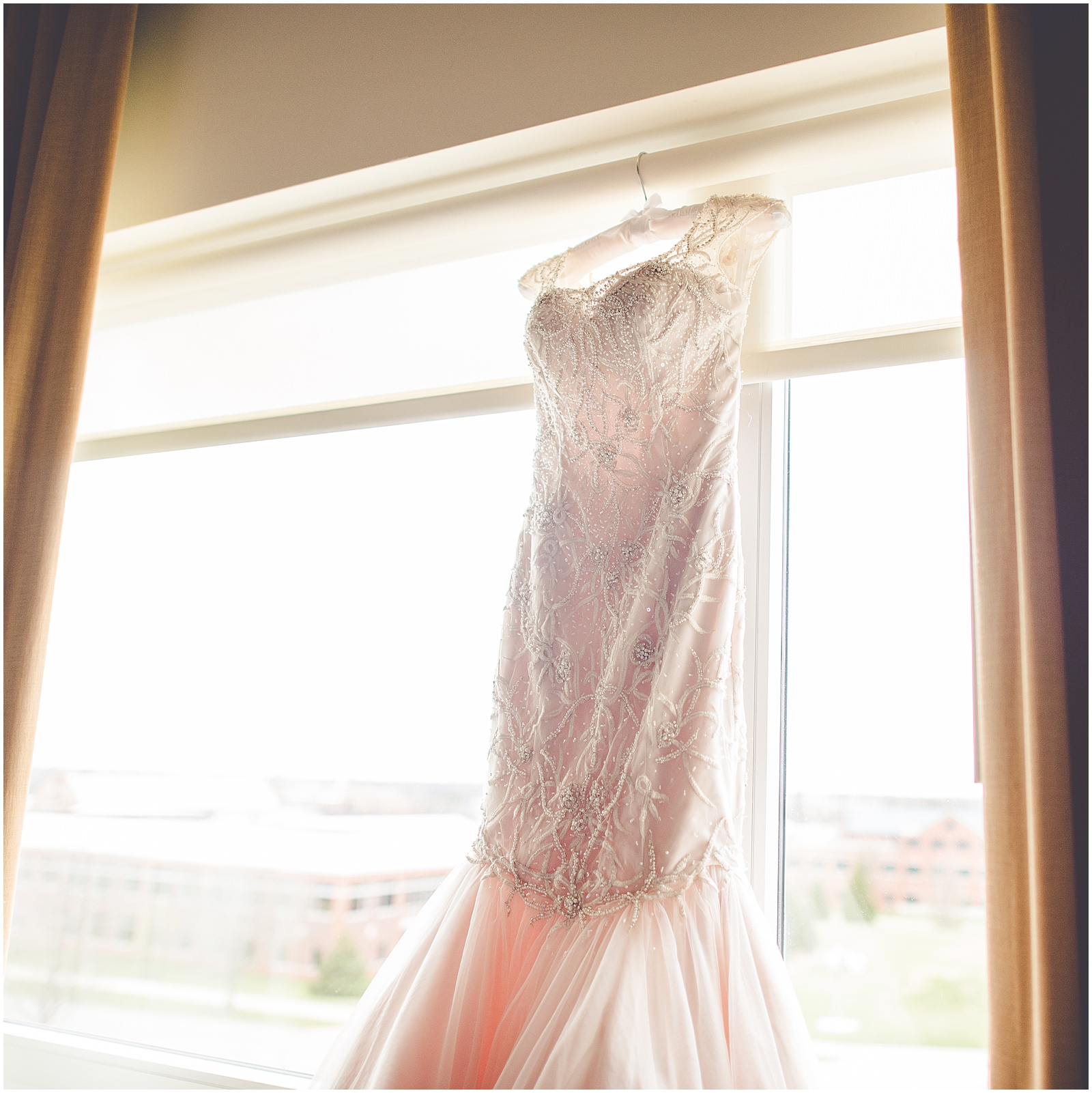 The ultimate guide for the perfect bridal appointment with guest blogger Elite Bridal and Chicagoland Wedding photographer Kara Evans Photographer.