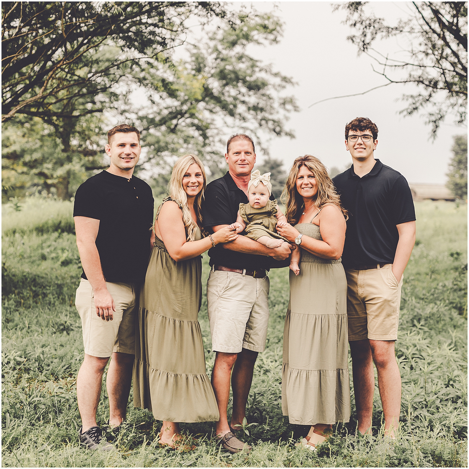 Central Illinois family photos with Bourbonnais & Kankakee County family photographer Kara Evans Photographer.